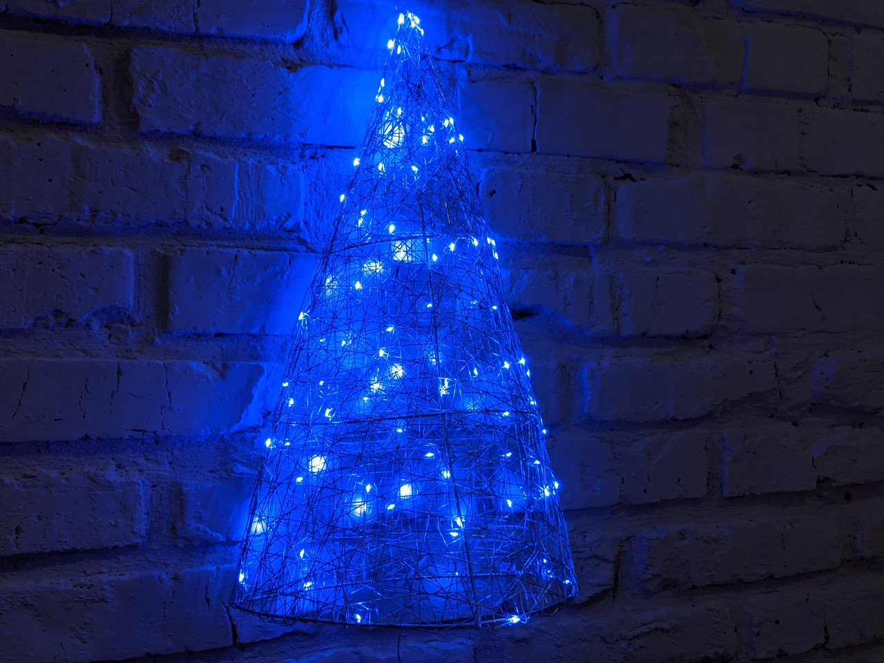 Елка металлическая с гирляндой, железная, лофт, loft, питание от USB, 100 LED, 45 см., настенная 0747
Елка металлическая с гирляндой, железная, лофт, loft, питание от USB, 100 LED, 45 см., настенная 0747