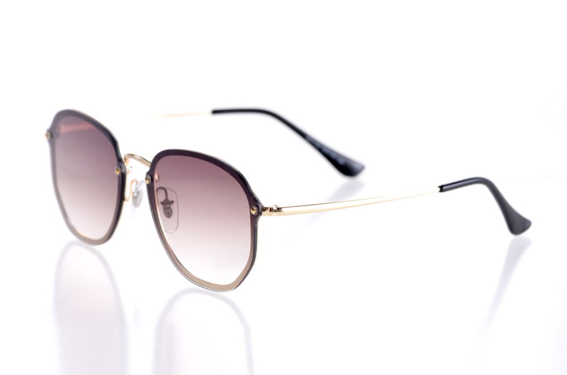 Женские солнцезащитные очки GlasseS с поляризацией, цвет линзы коричневый, цвет оправы золотой
Женские солнцезащитные очки GlasseS с поляризацией, цвет линзы коричневый, цвет оправы золотой