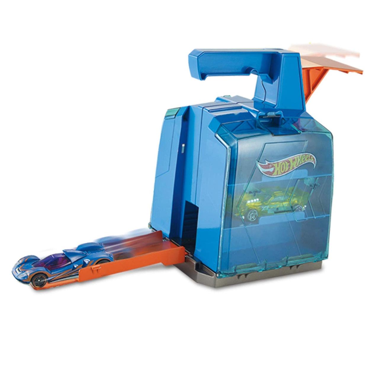 Трек Кейс Hot Wheels Launch Case Пусковий гараж і 2 машинки (GCF92) (B07H1SS87D)
Трек Кейс Hot Wheels Launch Case Пусковий гараж і 2 машинки (GCF92) (B07H1SS87D)
