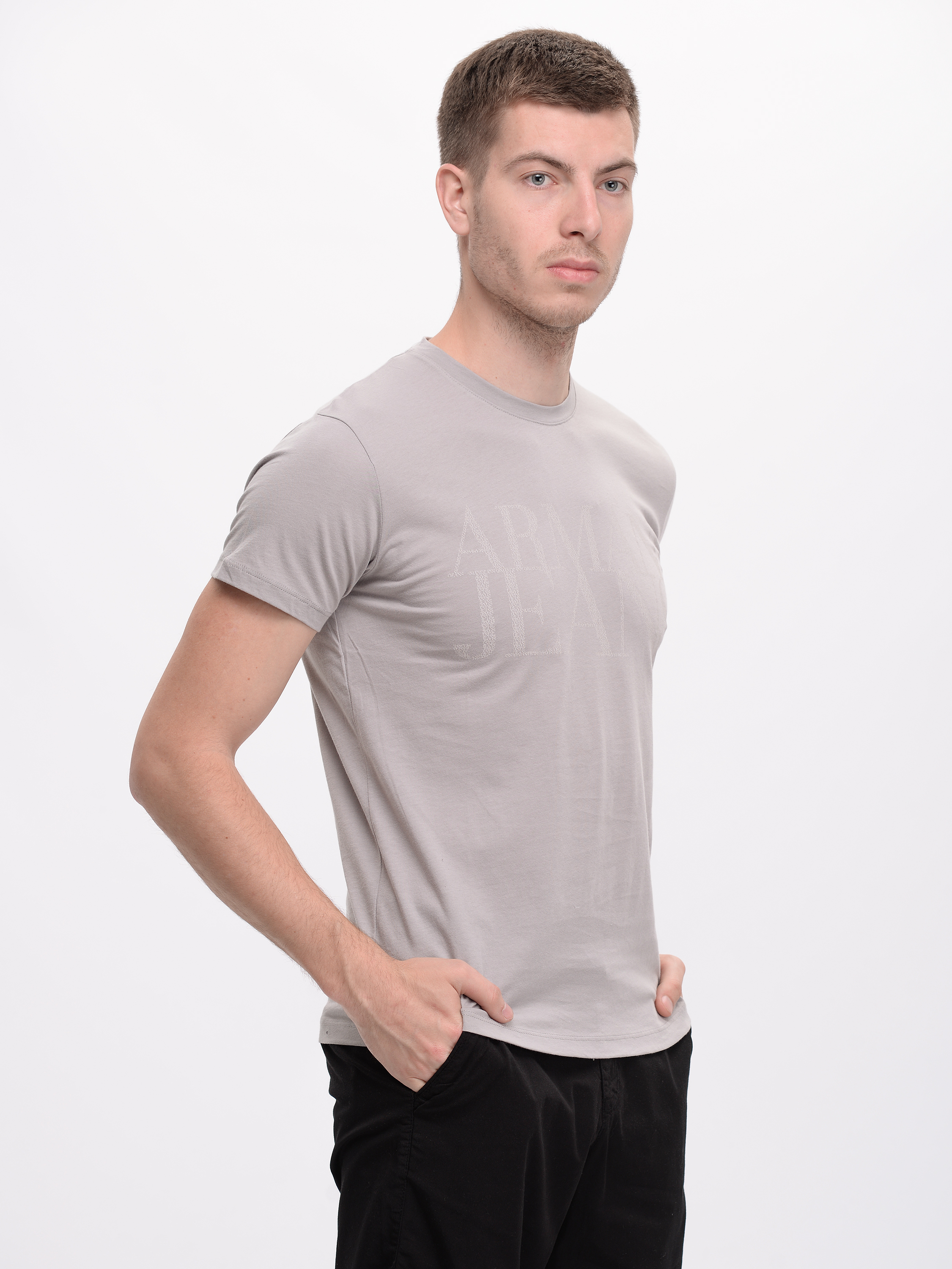 Футболка Armani Jeans 6436.2 (44) Серая, Футболка Armani Jeans 6436.2 S (44) Серая
Футболка Armani Jeans 6436.2 (44) Серая, Футболка Armani Jeans 6436.2 S (44) Серая