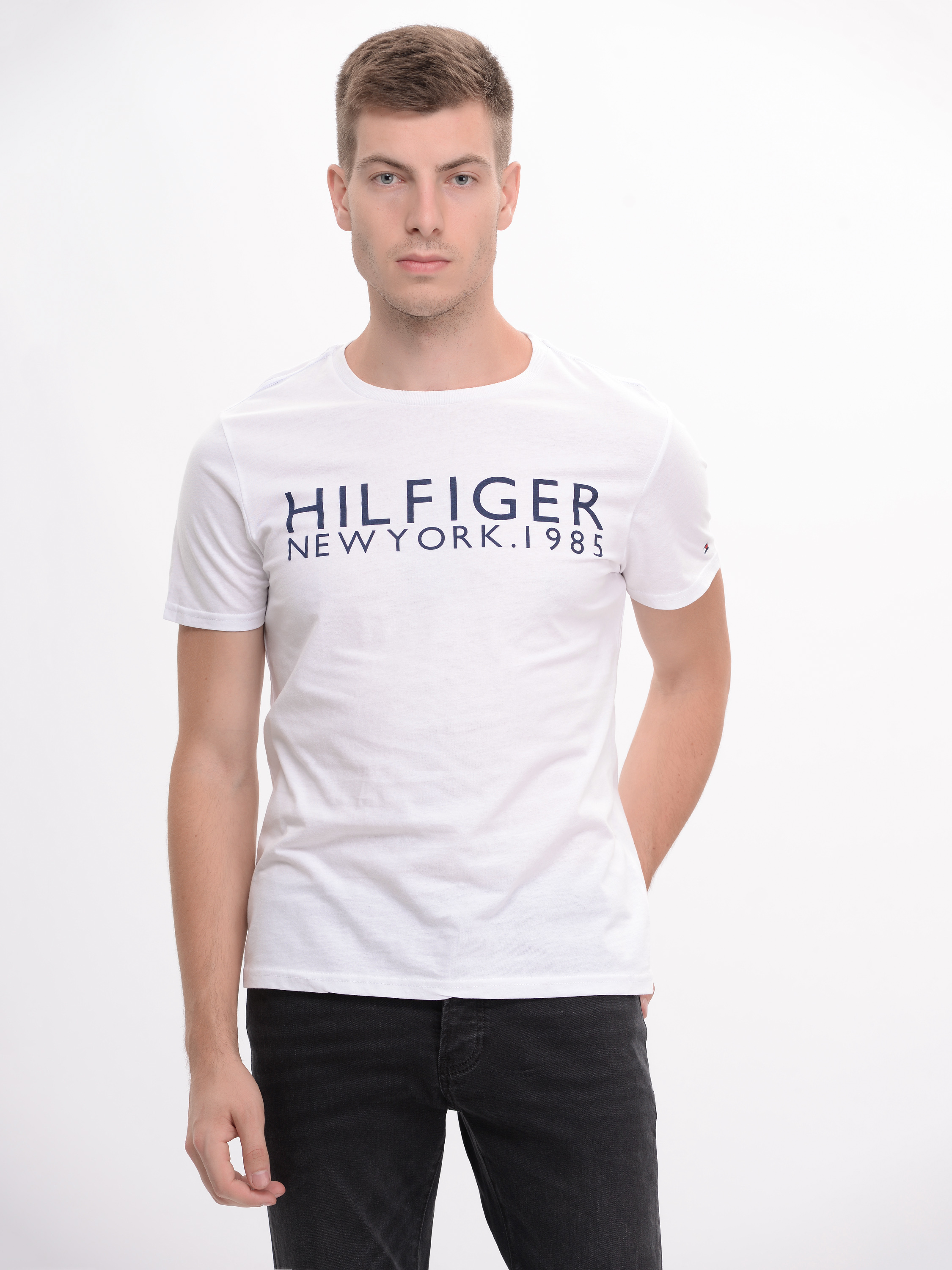 Футболка Tommy Hilfiger 9158.2 (44) Белая, Футболка Tommy Hilfiger 9158.2 S (44) Белая
Футболка Tommy Hilfiger 9158.2 (44) Белая, Футболка Tommy Hilfiger 9158.2 S (44) Белая