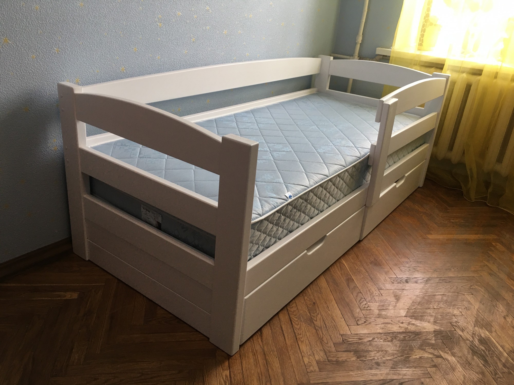 Детская кроватка WoodHouse Скай 1900x800 с ящиками и дополнительным бортиком белая натуральное дерево
Детская кроватка WoodHouse Скай 1900x800 с ящиками и дополнительным бортиком белая натуральное дерево