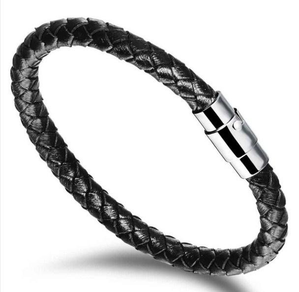 Мужской кожаный браслет Primo Collar Black с магнитной застежкой Primo BA101946 черный
Мужской кожаный браслет Primo Collar Black с магнитной застежкой Primo BA101946 черный