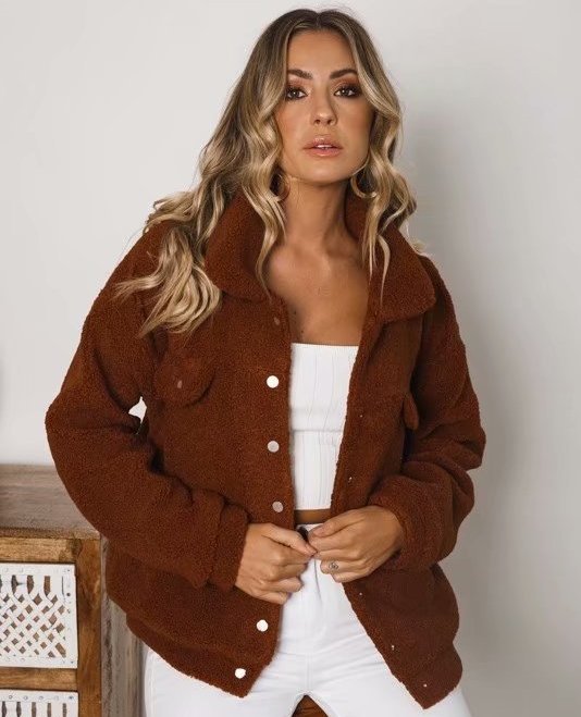 Куртка женская oversize из искусственного меха Furry Berni Fashion (S) Коричневый
Куртка женская oversize из искусственного меха Furry Berni Fashion (S) Коричневый