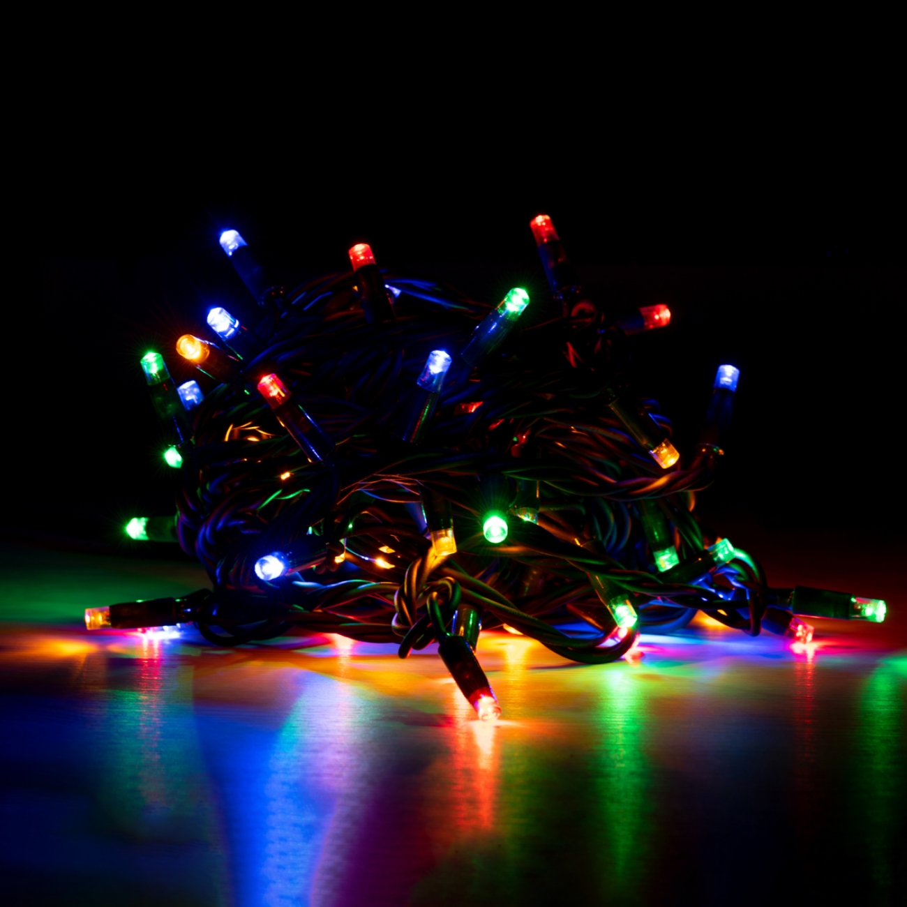 Электрогирлянда уличная Yes! Fun LED 65 ламп IP 65 многоцветная 12.25 м провод Зеленый 801165
Электрогирлянда уличная Yes! Fun LED 65 ламп IP 65 многоцветная 12.25 м провод Зеленый 801165