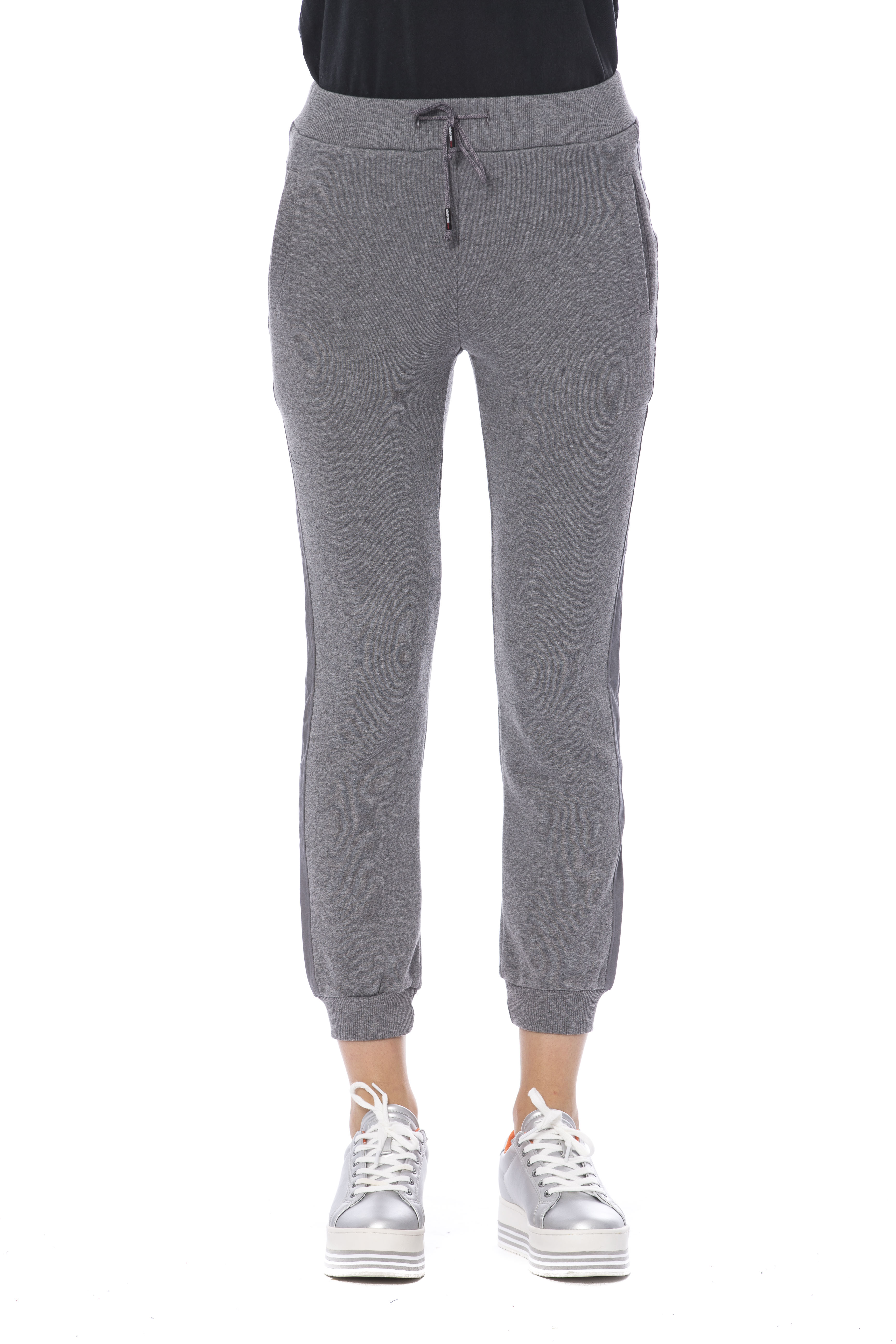 Спортивные штаны ROBERTO CAVALLI SPORT серый, Спортивные штаны ROBERTO CAVALLI SPORT 3XL серый
Спортивные штаны ROBERTO CAVALLI SPORT серый, Спортивные штаны ROBERTO CAVALLI SPORT 3XL серый