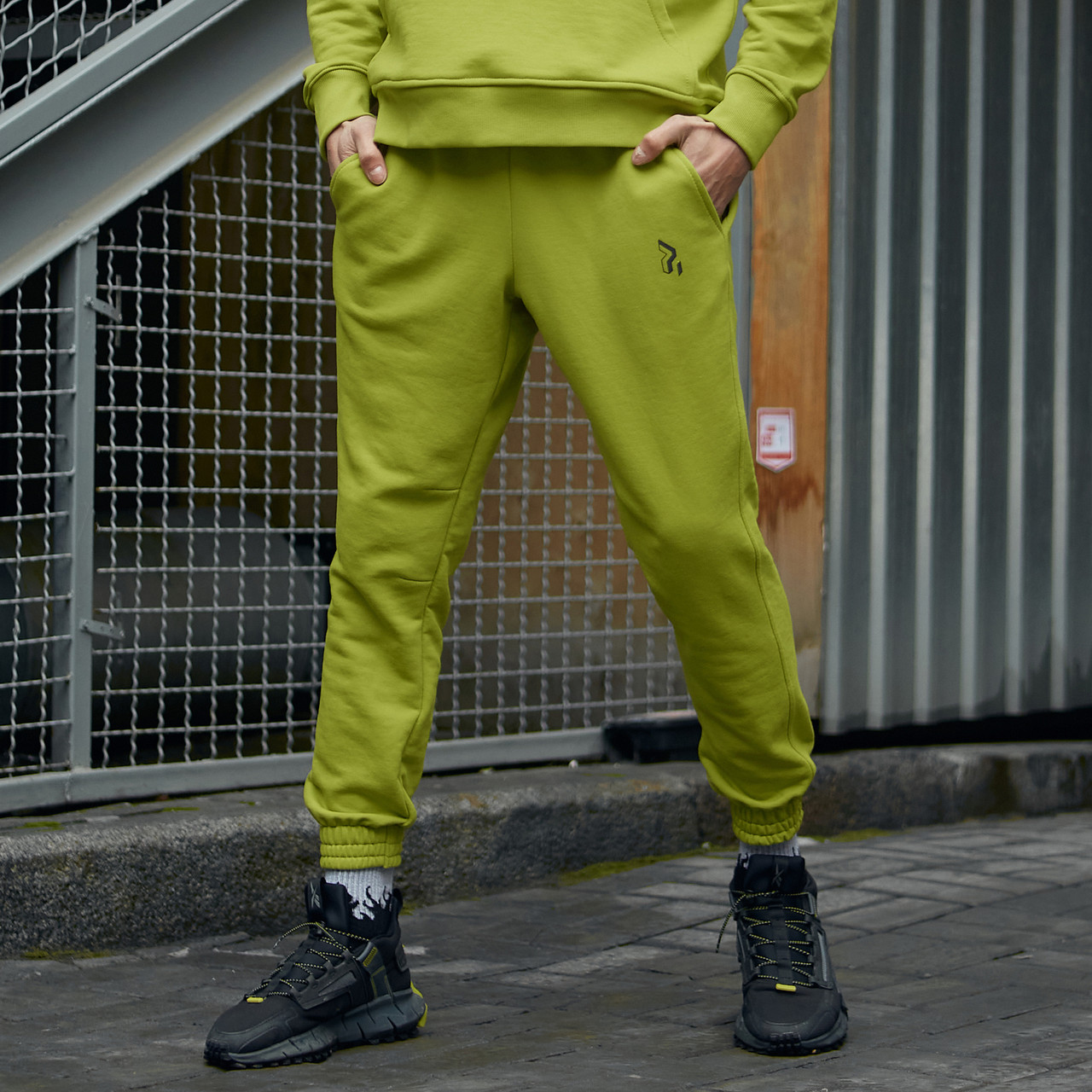 Спортивные штаны Over Drive Jog 2.0 лайм, Спортивные штаны Over Drive Jog 2.0 лайм XS
Спортивные штаны Over Drive Jog 2.0 лайм, Спортивные штаны Over Drive Jog 2.0 лайм XS