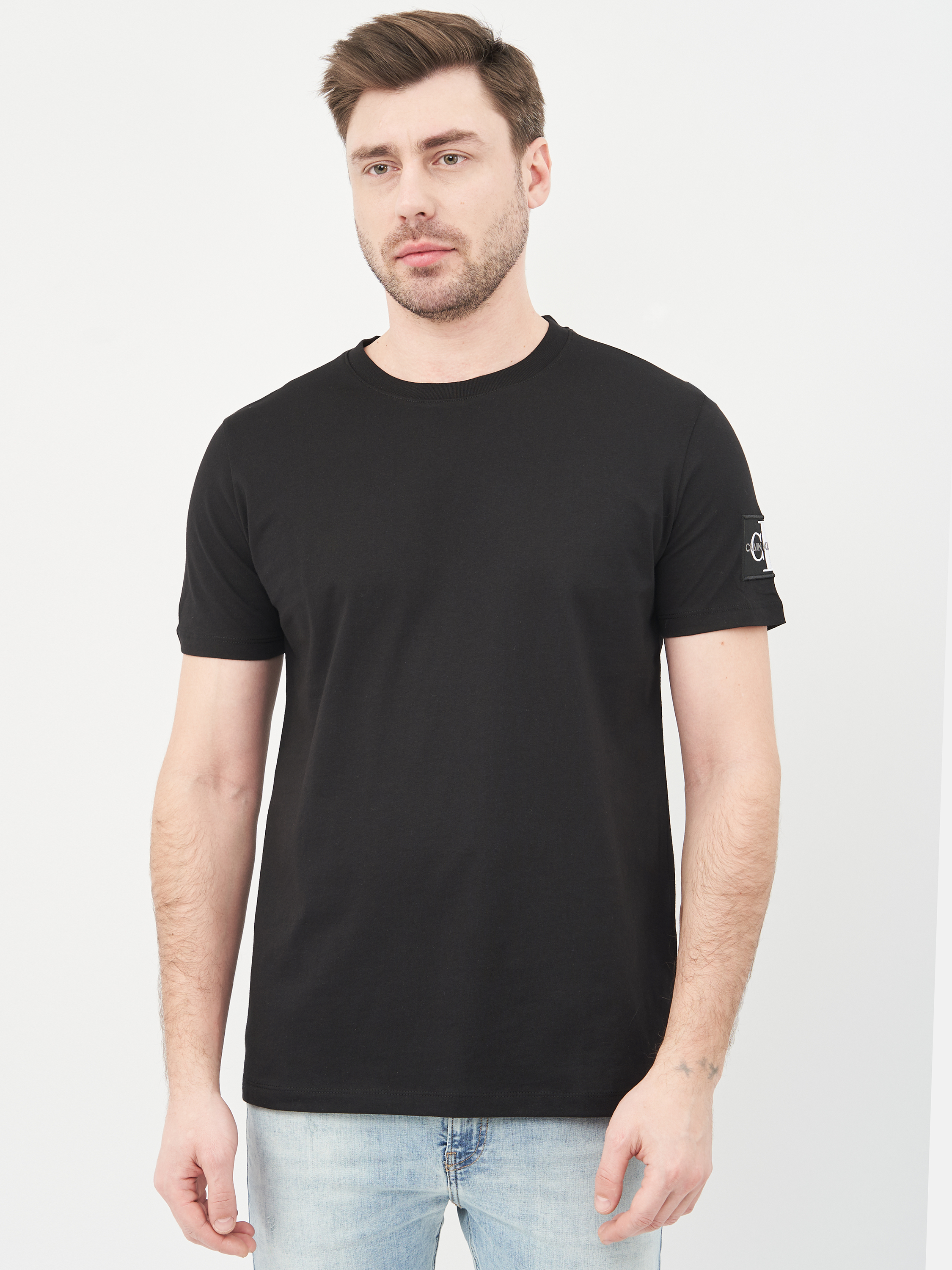 Футболка Calvin Klein Jeans 10492.1 (44) Черная, Футболка Calvin Klein Jeans 10492.1 S (44) Черная
Футболка Calvin Klein Jeans 10492.1 (44) Черная, Футболка Calvin Klein Jeans 10492.1 S (44) Черная