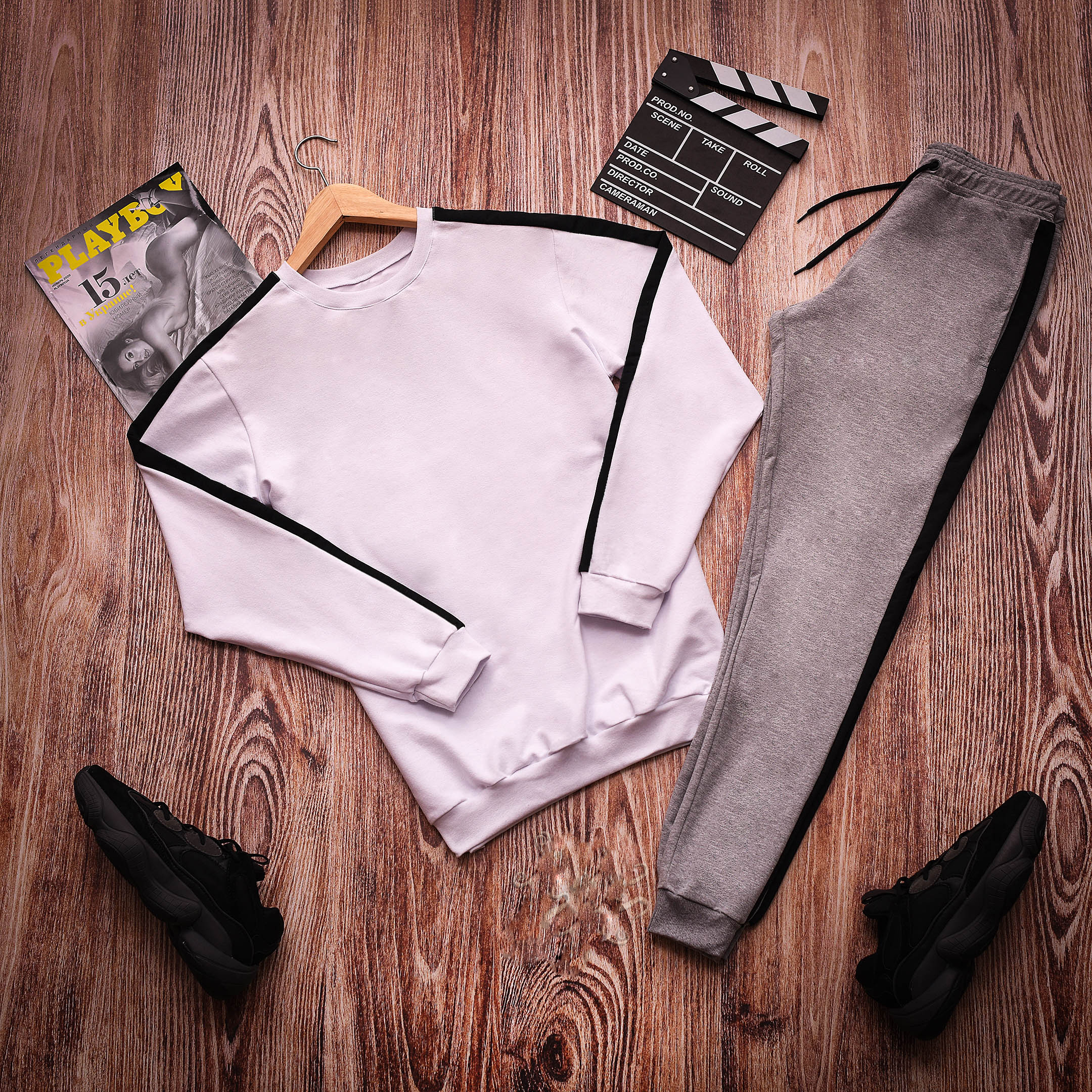 Мужской спортивный костюм двойка Fashion Man OC23546 рXXL бело-серый с лампасами
Мужской спортивный костюм двойка Fashion Man OC23546 рXXL бело-серый с лампасами
