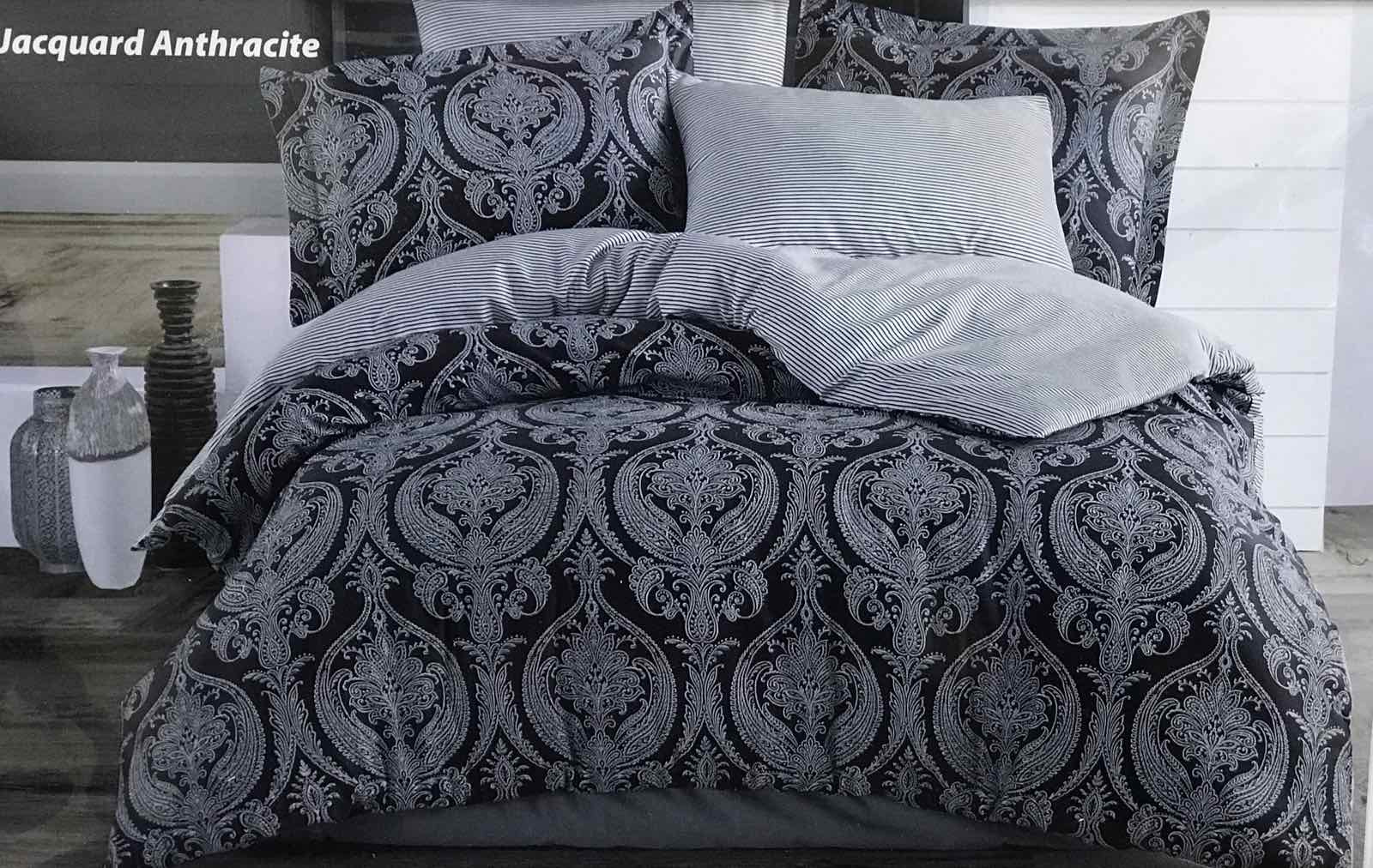 Комплект постельного белья Zugo Home сатин Jacquard V4 anthracite семейный антрацит
Комплект постельного белья Zugo Home сатин Jacquard V4 anthracite семейный антрацит