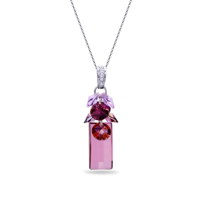 Серебряный кулон c цепочкой SPARK Neka Dives со Swarovski модели NP6696LSH
Серебряный кулон c цепочкой SPARK Neka Dives со Swarovski модели NP6696LSH