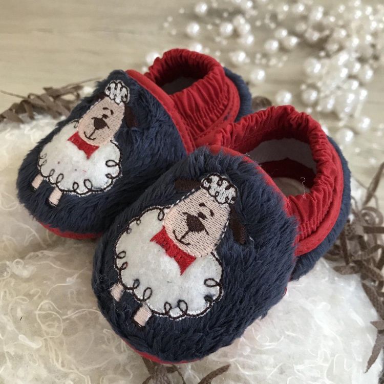 Пінетки текстильні BetiS "Модель-64" Синій Махра 27684320 Розмір 11,5 см
Пінетки текстильні BetiS "Модель-64" Синій Махра 27684320 Розмір 11,5 см