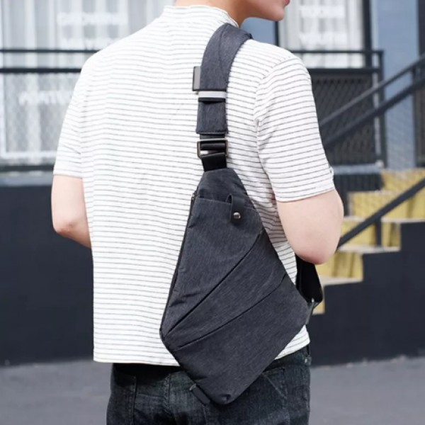 Мужская сумка через плечо, мессенджер Cross Body (Кросс Боди)! идеальный баланс стиля, дизайна и удобства.
Мужская сумка через плечо, мессенджер Cross Body (Кросс Боди)! идеальный баланс стиля, дизайна и удобства.