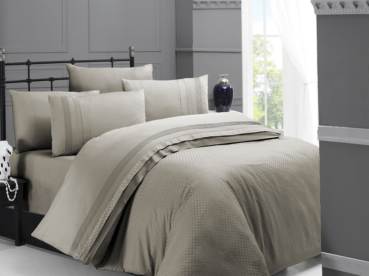Комплект постельного белья First Choice Satin Cotton Deluxe Евро сатин арт.Square Toprak
Комплект постельного белья First Choice Satin Cotton Deluxe Евро сатин арт.Square Toprak