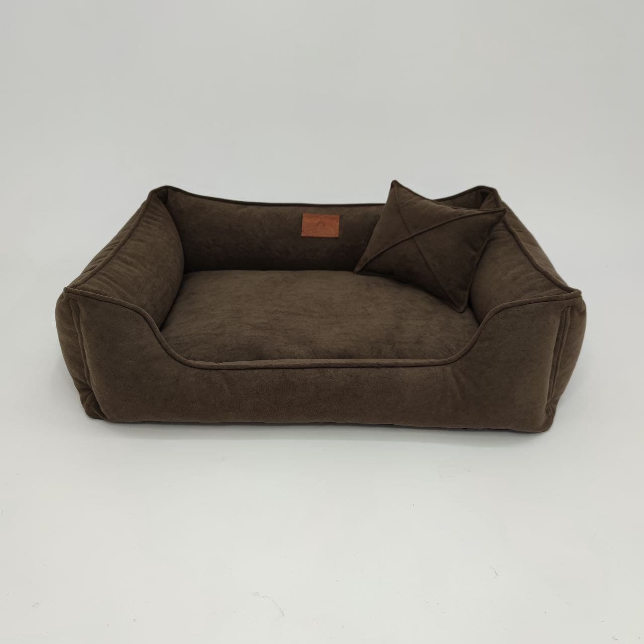 Лежак для собак Mamo pets Comfortable Divotex Omega Велюр XL (110x70x24) Dark brown
Лежак для собак Mamo pets Comfortable Divotex Omega Велюр XL (110x70x24) Dark brown