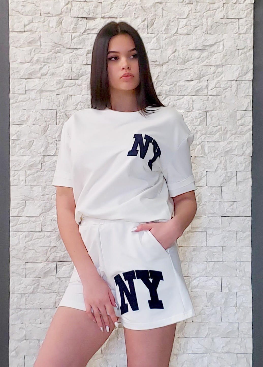 Костюм прогулочный Hot fashion белый 19-1596, Костюм прогулочный Hot fashion белый S 19-1596
Костюм прогулочный Hot fashion белый 19-1596, Костюм прогулочный Hot fashion белый S 19-1596