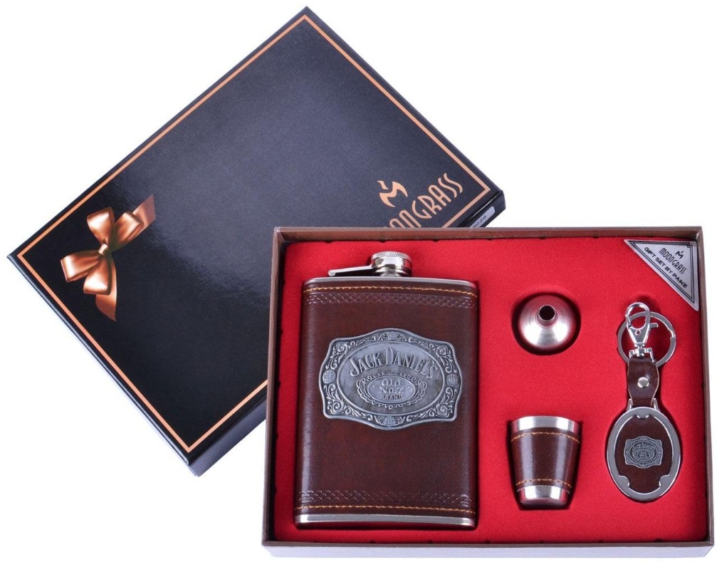 Подарочный набор с отчеканенной надписью на фляге Jack Daniel’s Moongrass цвет коричневый
Подарочный набор с отчеканенной надписью на фляге Jack Daniel’s Moongrass цвет коричневый