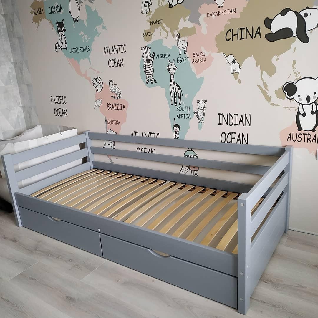 Кровать односпальная тахта RainbowDream Маркус 80х190 см серый массив ольхи, с ящиками
Кровать односпальная тахта RainbowDream Маркус 80х190 см серый массив ольхи, с ящиками