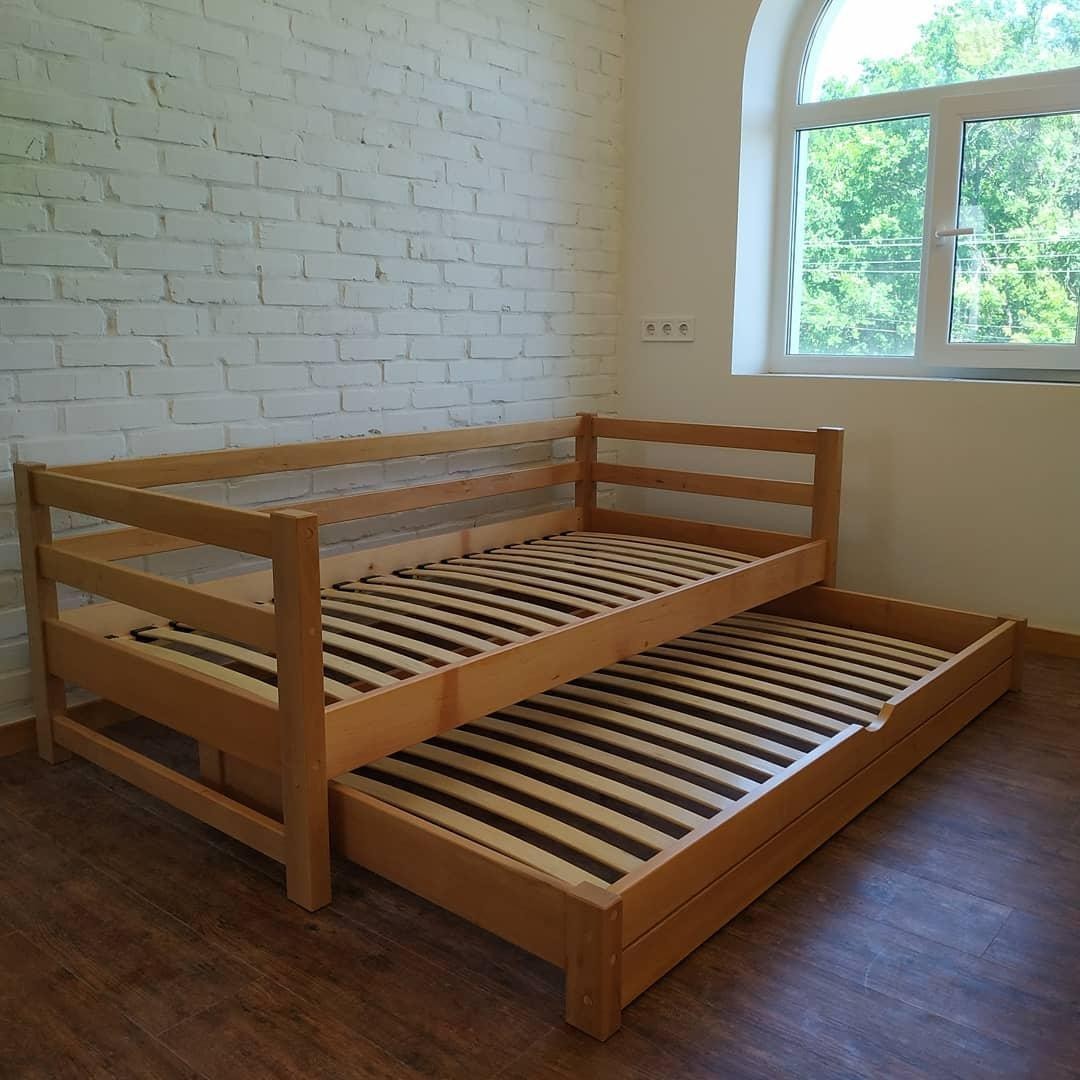 Кровать односпальная тахта RainbowDream Лентори 90х190 см массив ольхи в лаке, с выкатным спальным местом
Кровать односпальная тахта RainbowDream Лентори 90х190 см массив ольхи в лаке, с выкатным спальным местом