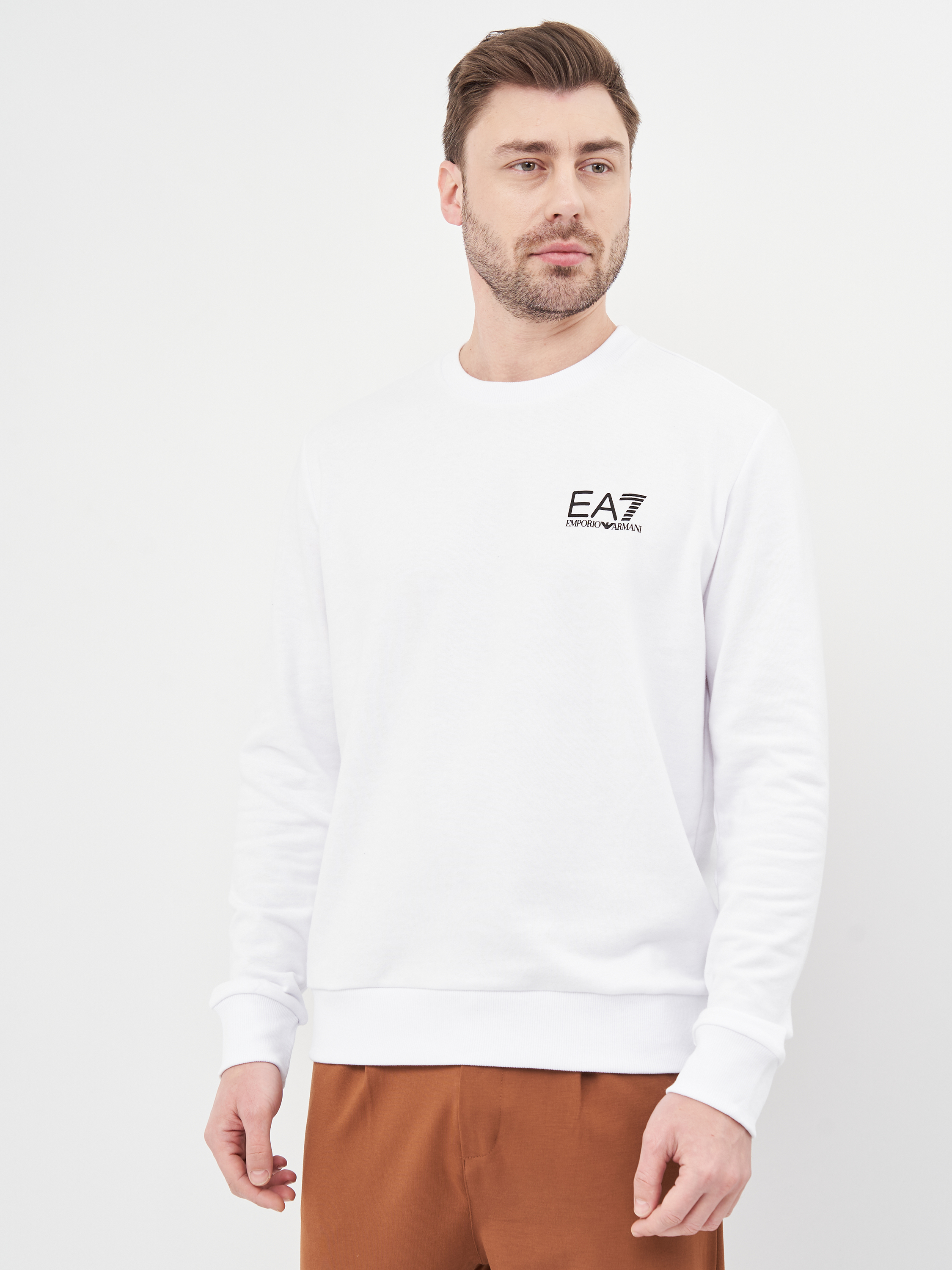 Свитшот EA7 10461.2  (50) Белый, Свитшот EA7 10461.2 XL (50) Белый 
Свитшот EA7 10461.2  (50) Белый, Свитшот EA7 10461.2 XL (50) Белый