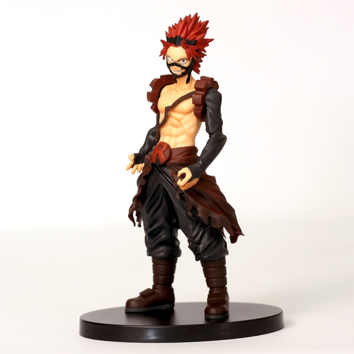 Коллекционная аниме-фигурка Bandai Spirits Boku no Hero Academia - Eijiro Kirishima Red Riot ver 18 см
Коллекционная аниме-фигурка Bandai Spirits Boku no Hero Academia - Eijiro Kirishima Red Riot ver 18 см