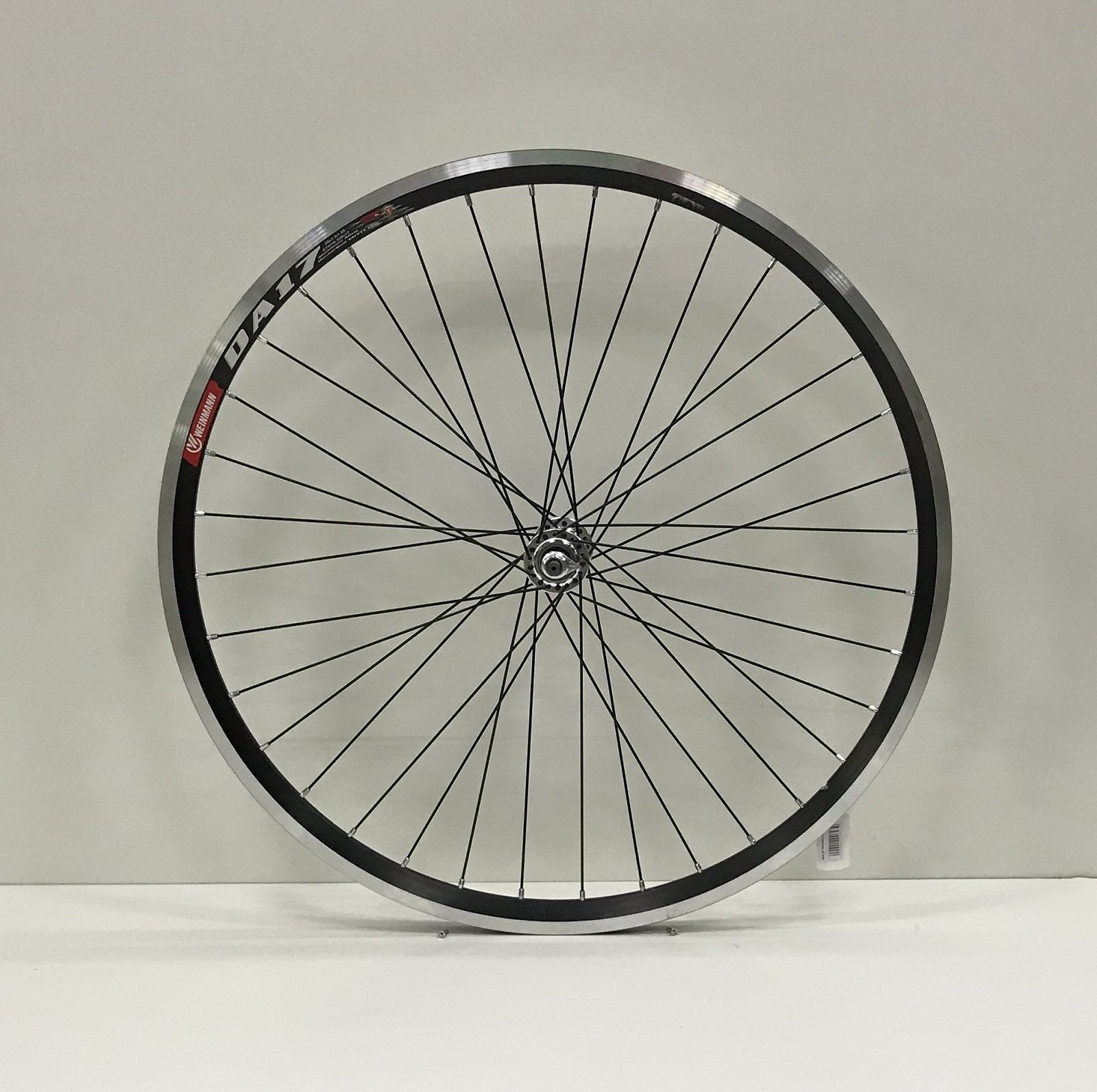 Колесо на велосипед переднее 26" Velohit mod 2427 под ободной тормоз промышленный подшипник
Колесо на велосипед переднее 26" Velohit mod 2427 под ободной тормоз промышленный подшипник