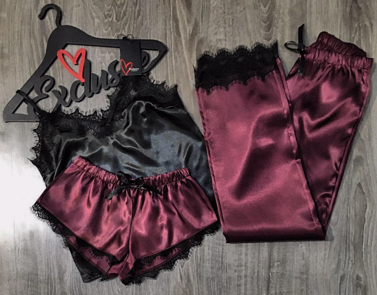 Fashions • Пижама тройка с кружевом Феличе Fashions - бордовый (817/25-на, Fashions • Пижама тройка с кружевом Феличе Fashions 44-46 бордовый (817/25-на)
Fashions • Пижама тройка с кружевом Феличе Fashions - бордовый (817/25-на, Fashions • Пижама тройка с кружевом Феличе Fashions 44-46 бордовый (817/25-на)