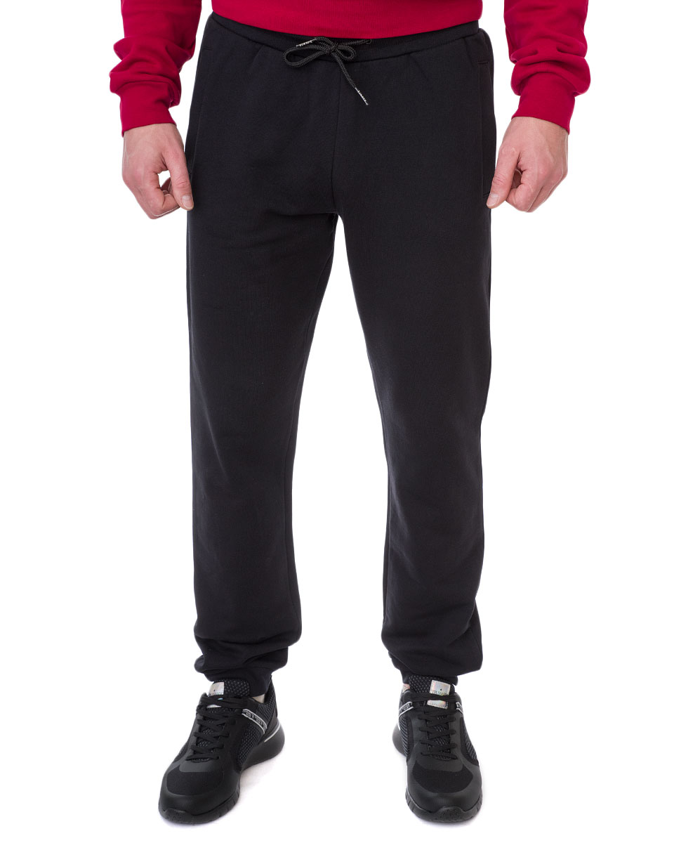 Брюки спортивні чоловічі TRUSSARDI JEANS (52P00095-1T002268-K299/19-20-2) Чорний XXL
Брюки спортивні чоловічі TRUSSARDI JEANS (52P00095-1T002268-K299/19-20-2) Чорний XXL