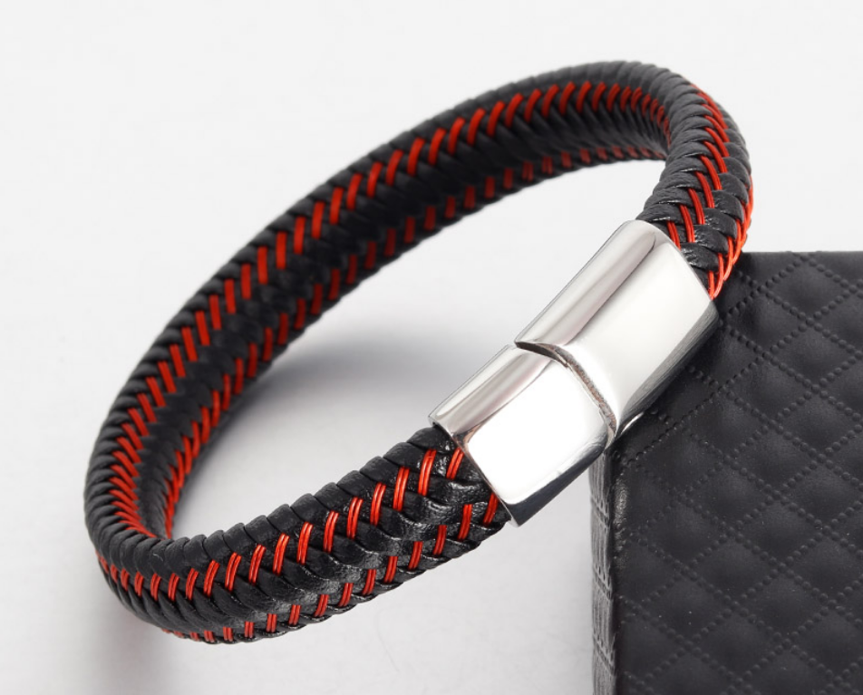 Мужской кожаный браслет Primo Rock Luxury с магнитной застежкой Silver Primo красный, черный 
Мужской кожаный браслет Primo Rock Luxury с магнитной застежкой Silver Primo красный, черный