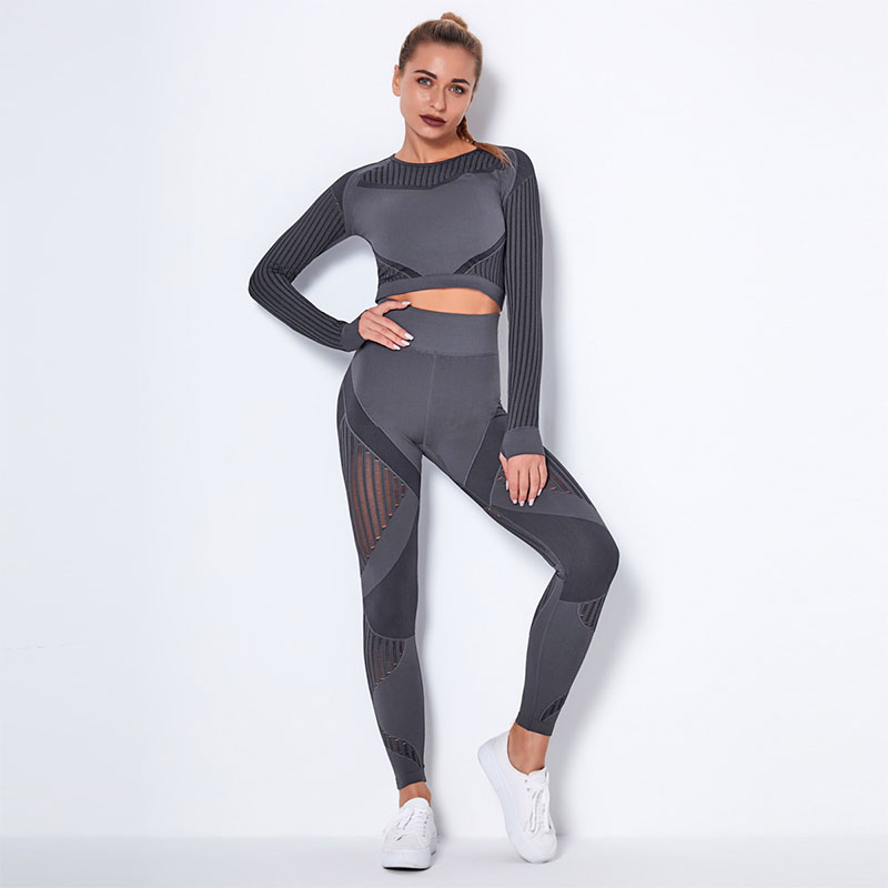 Комплект для занятий фитнесом лосины и топ с длинным рукавом Lesko 6301 Dark Grey L
Комплект для занятий фитнесом лосины и топ с длинным рукавом Lesko 6301 Dark Grey L