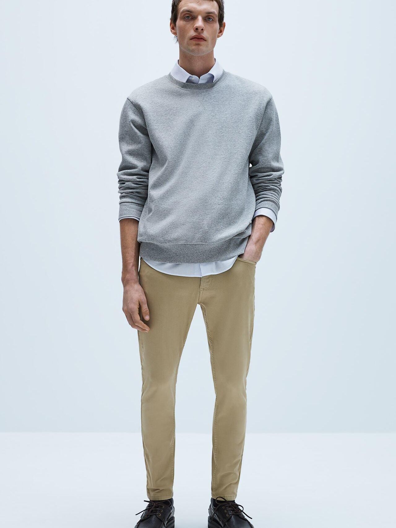 Джинсы Zara 9959/400/707-ACTQ 42 Бежевые 
Джинсы Zara 9959/400/707-ACTQ 42 Бежевые