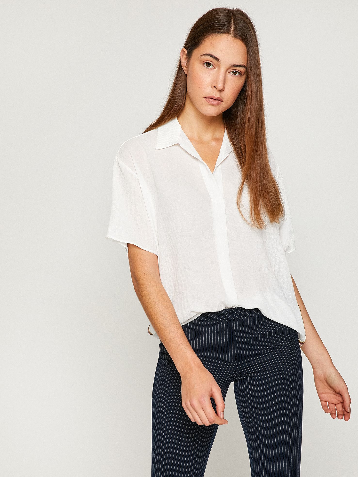 Блузка Koton 8YAK68189PW-001 Off White, Блузка Koton 8YAK68189PW-001 36 Off White
Блузка Koton 8YAK68189PW-001 Off White, Блузка Koton 8YAK68189PW-001 36 Off White