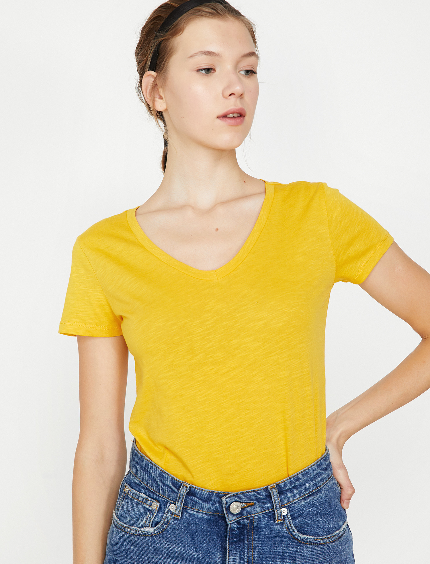 Футболка Koton 9KAL11794JK-192 Mustard, Футболка Koton 9KAL11794JK-192 XL Mustard
Футболка Koton 9KAL11794JK-192 Mustard, Футболка Koton 9KAL11794JK-192 XL Mustard
