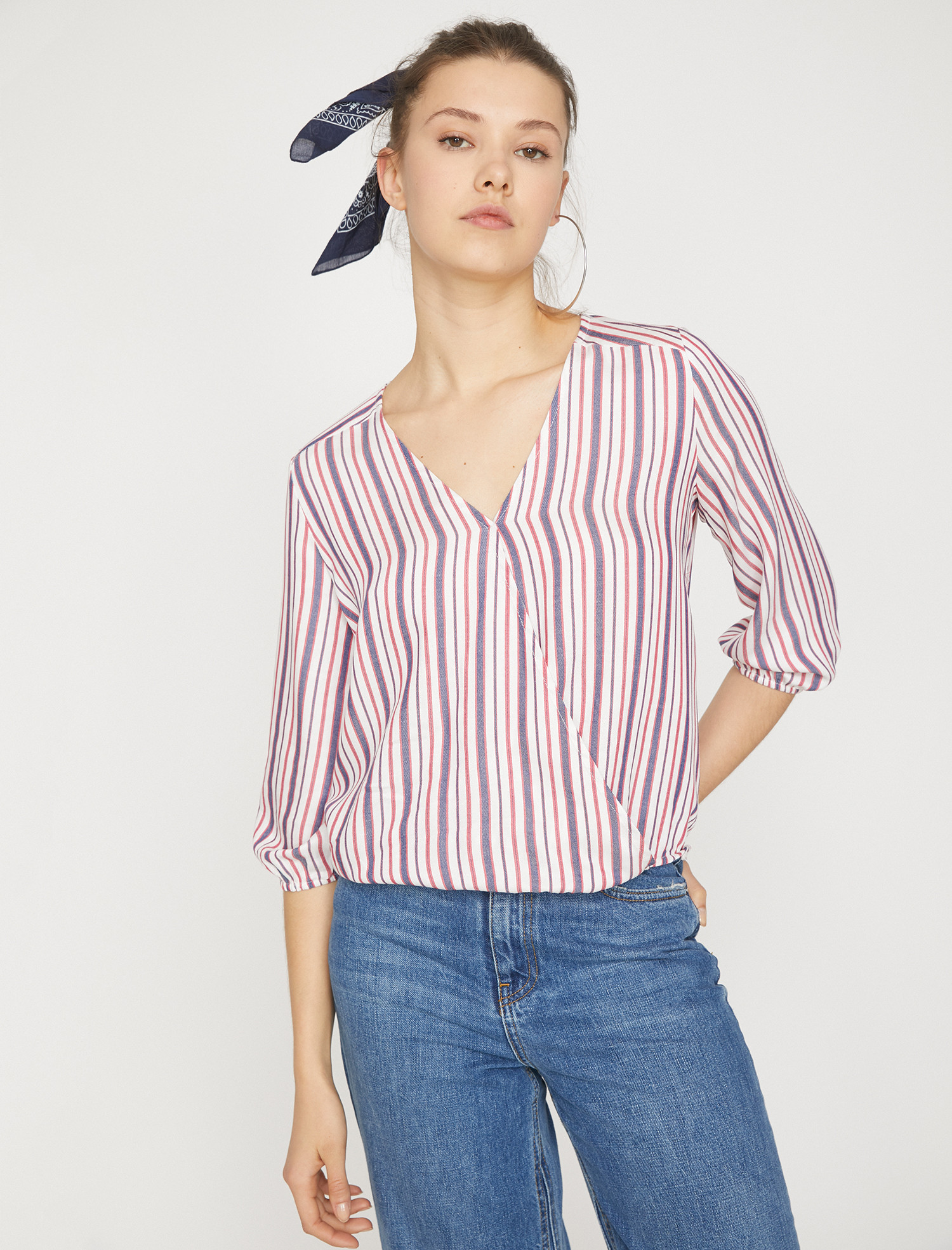 Блузка Koton 9KAL61087QW-03M Red Stripe, Блузка Koton 9KAL61087QW-03M 40 Red Stripe
Блузка Koton 9KAL61087QW-03M Red Stripe, Блузка Koton 9KAL61087QW-03M 40 Red Stripe