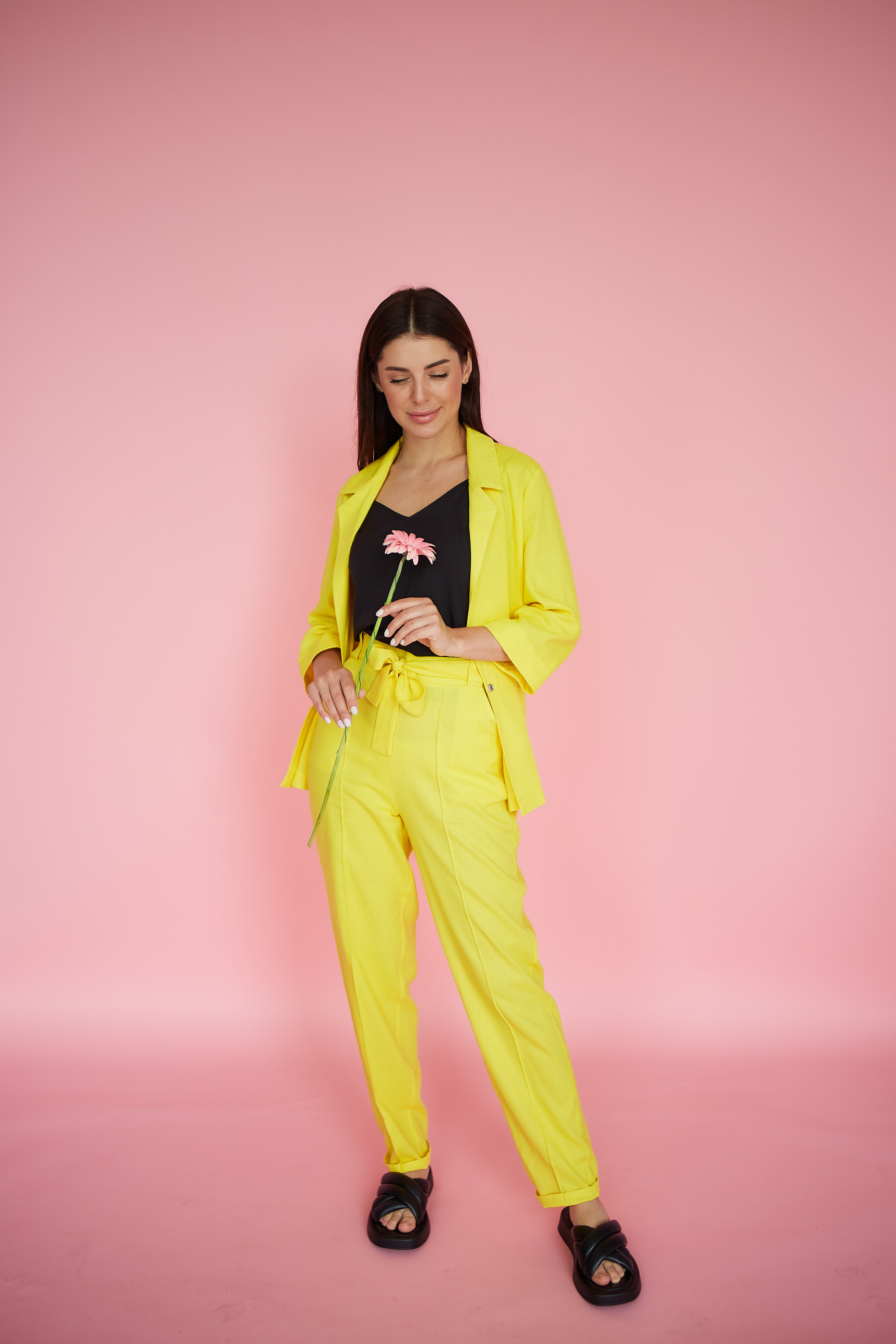 Костюм KARELLE's Льон - Жовтий (К.31.0403.00, Костюм KARELLE's Льон XXS-XS Жовтий (К.31.0403.00.XXS-XS)
Костюм KARELLE's Льон - Жовтий (К.31.0403.00, Костюм KARELLE's Льон XXS-XS Жовтий (К.31.0403.00.XXS-XS)