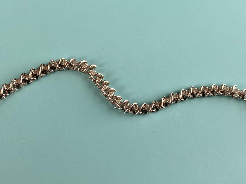 Золотой Браслет 14К (585 проба ) с Белым Сапфиром Натуральный Sky Jewelry 001900
Золотой Браслет 14К (585 проба ) с Белым Сапфиром Натуральный Sky Jewelry 001900