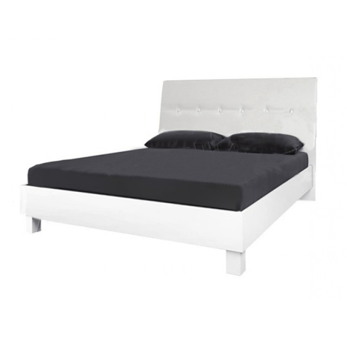 Кровать двуспальная с мягким изголовьем из ЛДСП 180x200 Рома RM-39-WB MiroMark белый глянец (с каркасом без матраса)
Кровать двуспальная с мягким изголовьем из ЛДСП 180x200 Рома RM-39-WB MiroMark белый глянец (с каркасом без матраса)