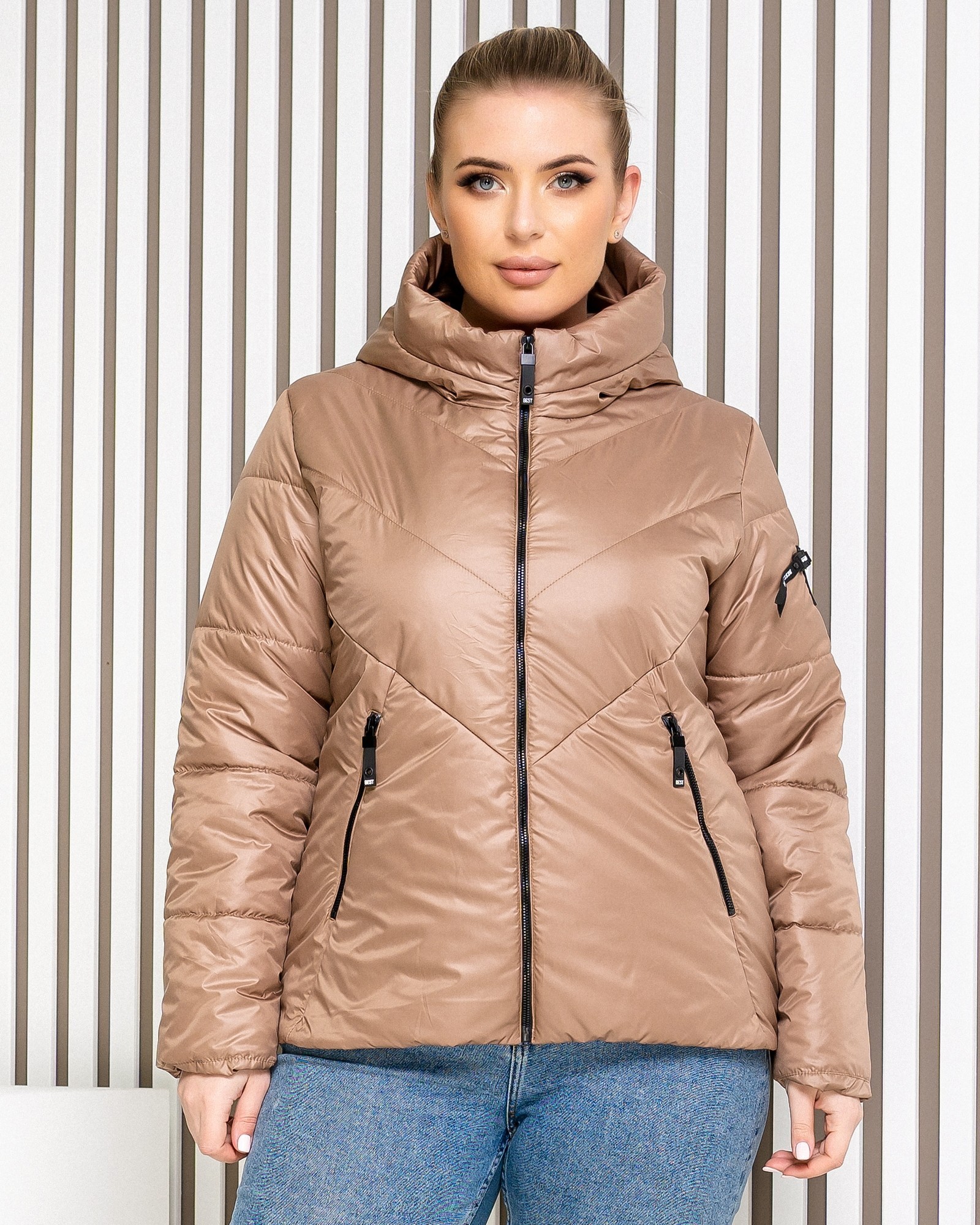 Куртка Khan с капюшоном 5XL бежевая 1008, Куртка Khan с капюшоном 58 5XL бежевая 1008
Куртка Khan с капюшоном 5XL бежевая 1008, Куртка Khan с капюшоном 58 5XL бежевая 1008