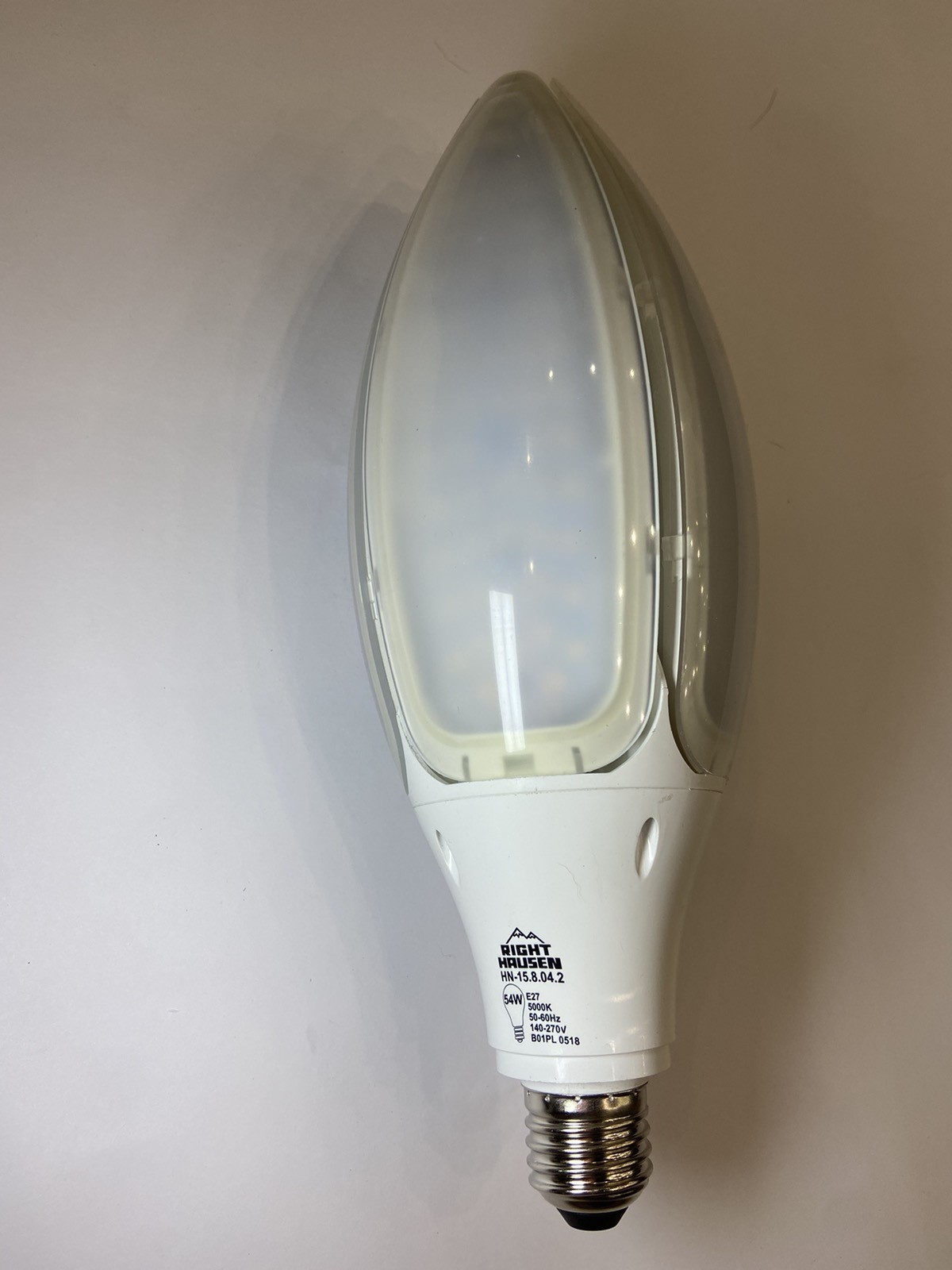 Лампа светодиодная LED Right Hausen Platinum MAGNOLIA 54W, Е27, 5000К, 15.8.04.2
Лампа светодиодная LED Right Hausen Platinum MAGNOLIA 54W, Е27, 5000К, 15.8.04.2