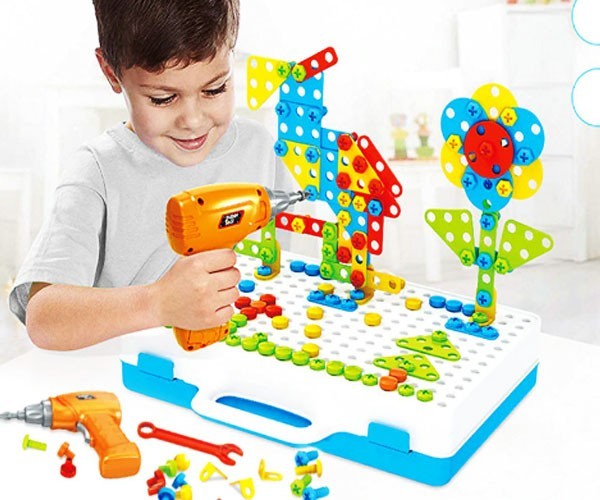 Мозаика-конструктор с шуруповертом Creative Puzzle 193 элемента 
Мозаика-конструктор с шуруповертом Creative Puzzle 193 элемента