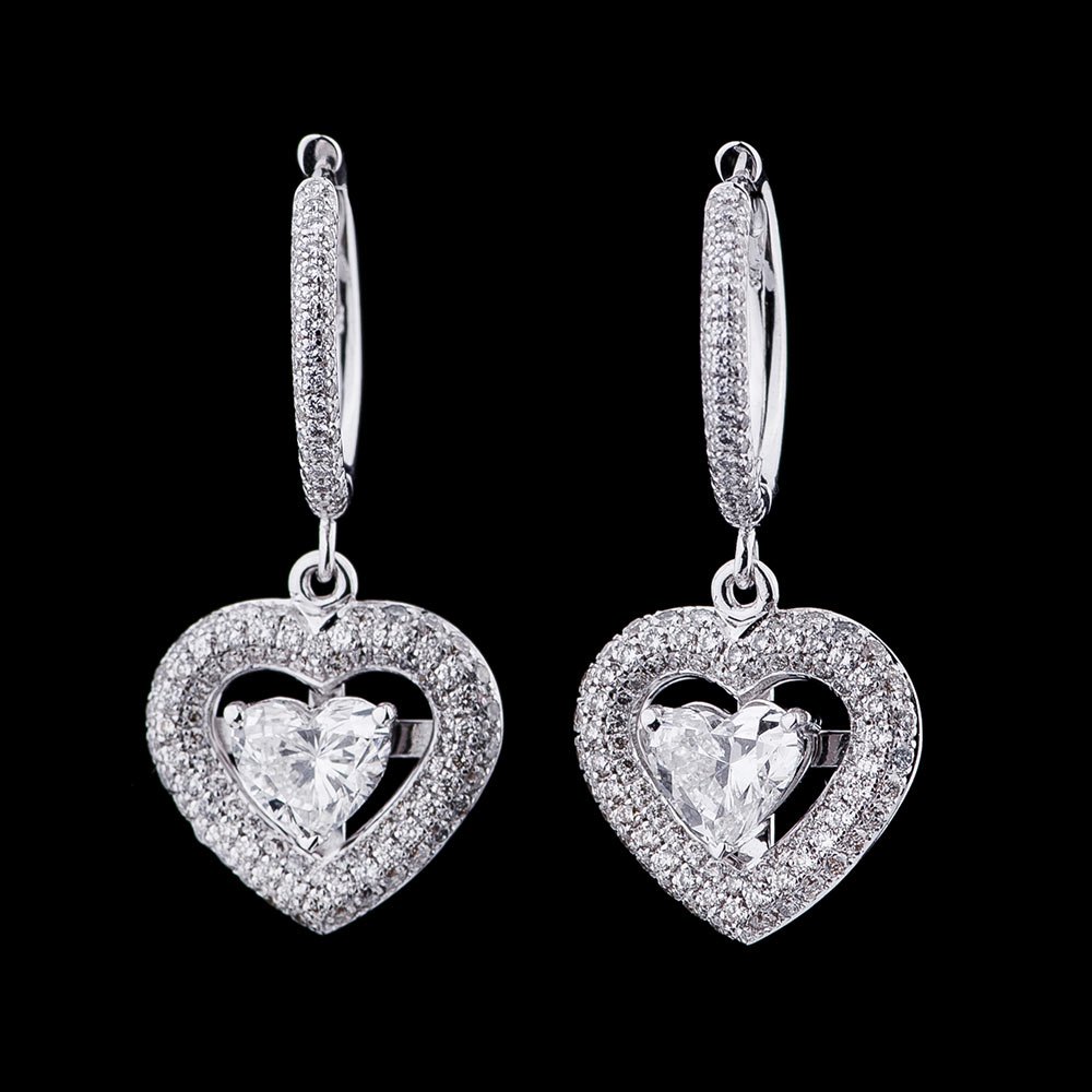 Золотые серьги "Сердца" с бриллиантами Е009в Оникс
Золотые серьги "Сердца" с бриллиантами Е009в Оникс