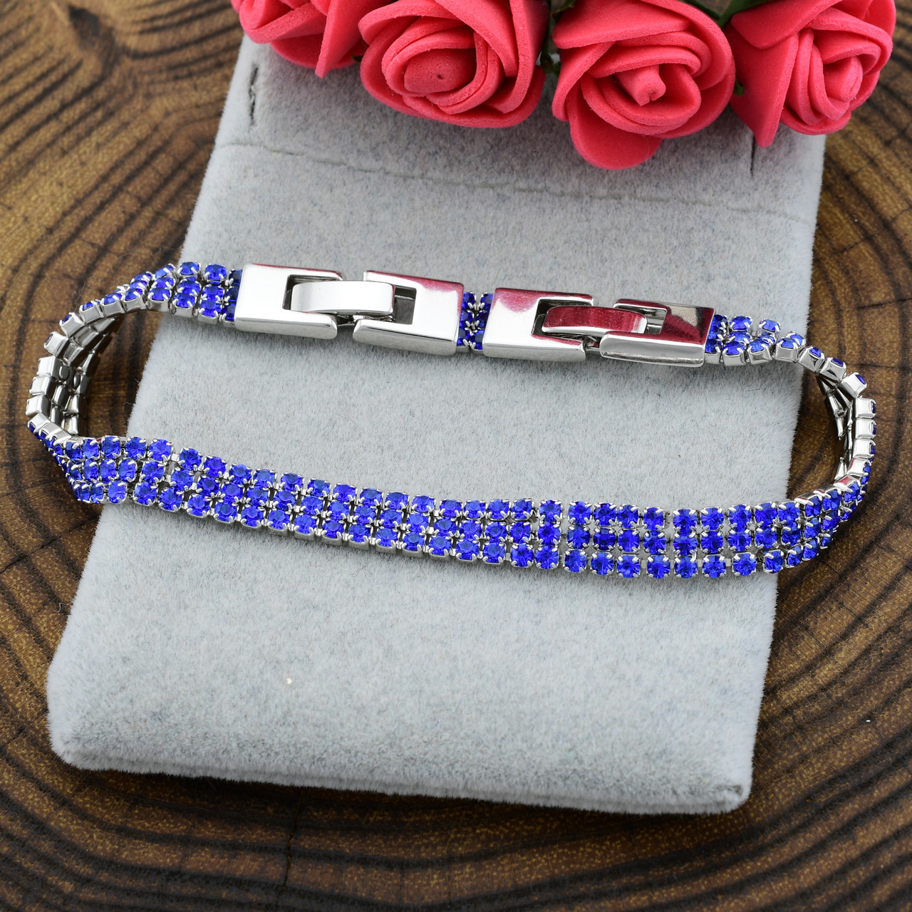 Браслет Xuping 41736 ширина 6 мм синие фианиты позолота Белое Золото16 + 2
Браслет Xuping 41736 ширина 6 мм синие фианиты позолота Белое Золото16 + 2