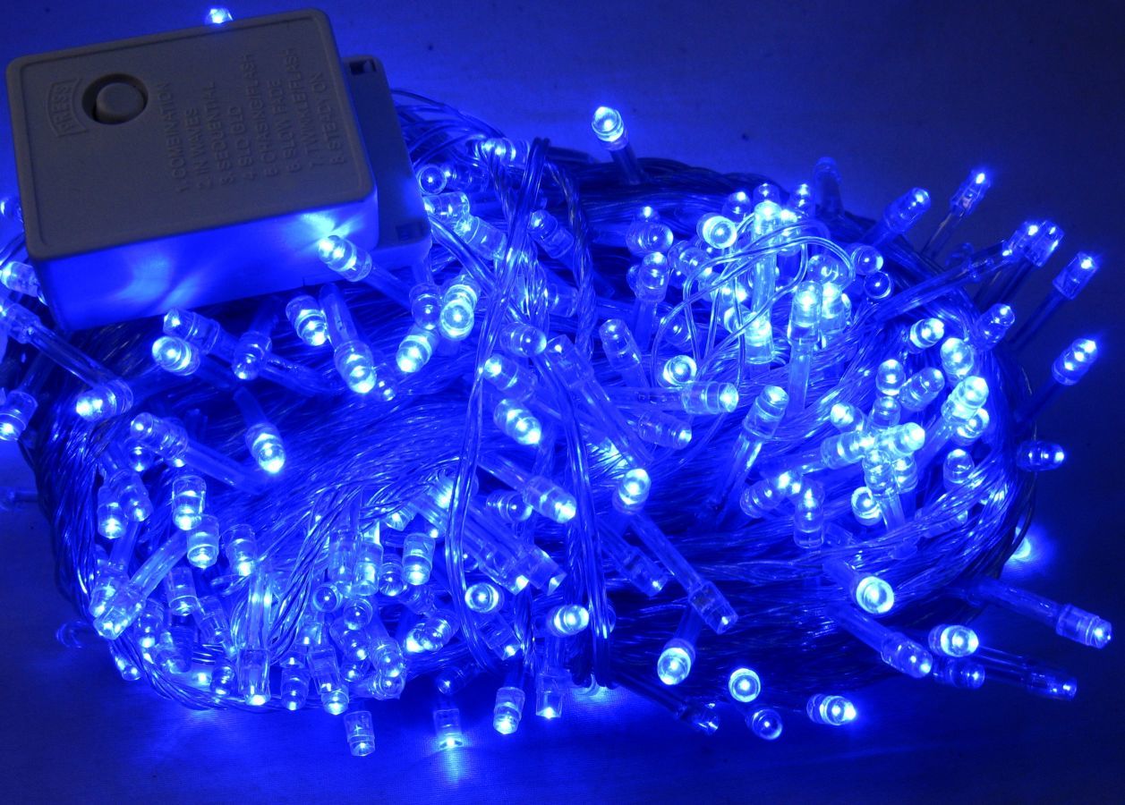 Гирлянда светодиодная UTL Lighting 400 LED с прозрачным проводом 8 режимов 24 м Синяя
Гирлянда светодиодная UTL Lighting 400 LED с прозрачным проводом 8 режимов 24 м Синяя