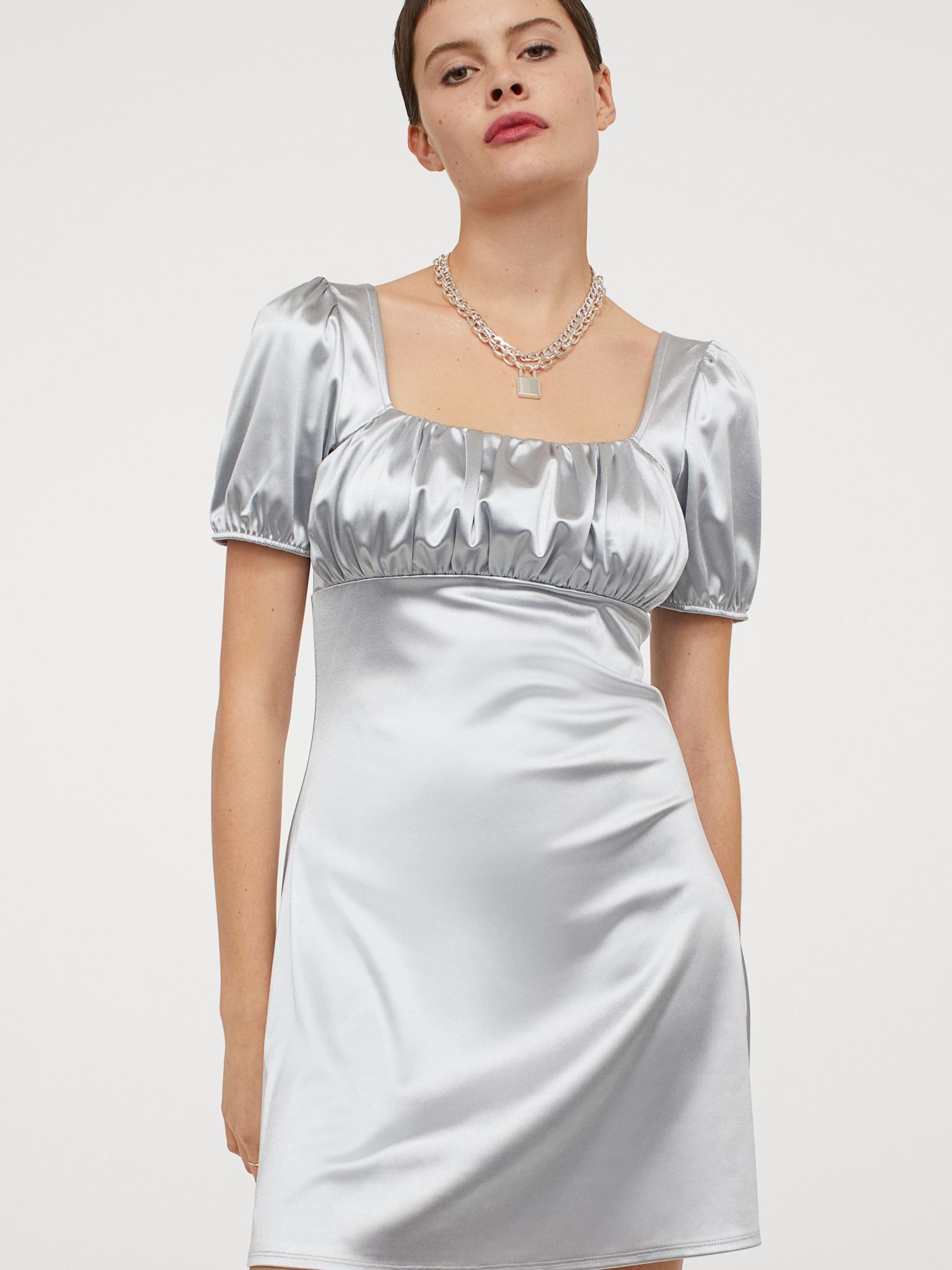 Платье H&M 060943347_silver Серебристое, Платье H&M 060943347_silver XL Серебристое
Платье H&M 060943347_silver Серебристое, Платье H&M 060943347_silver XL Серебристое