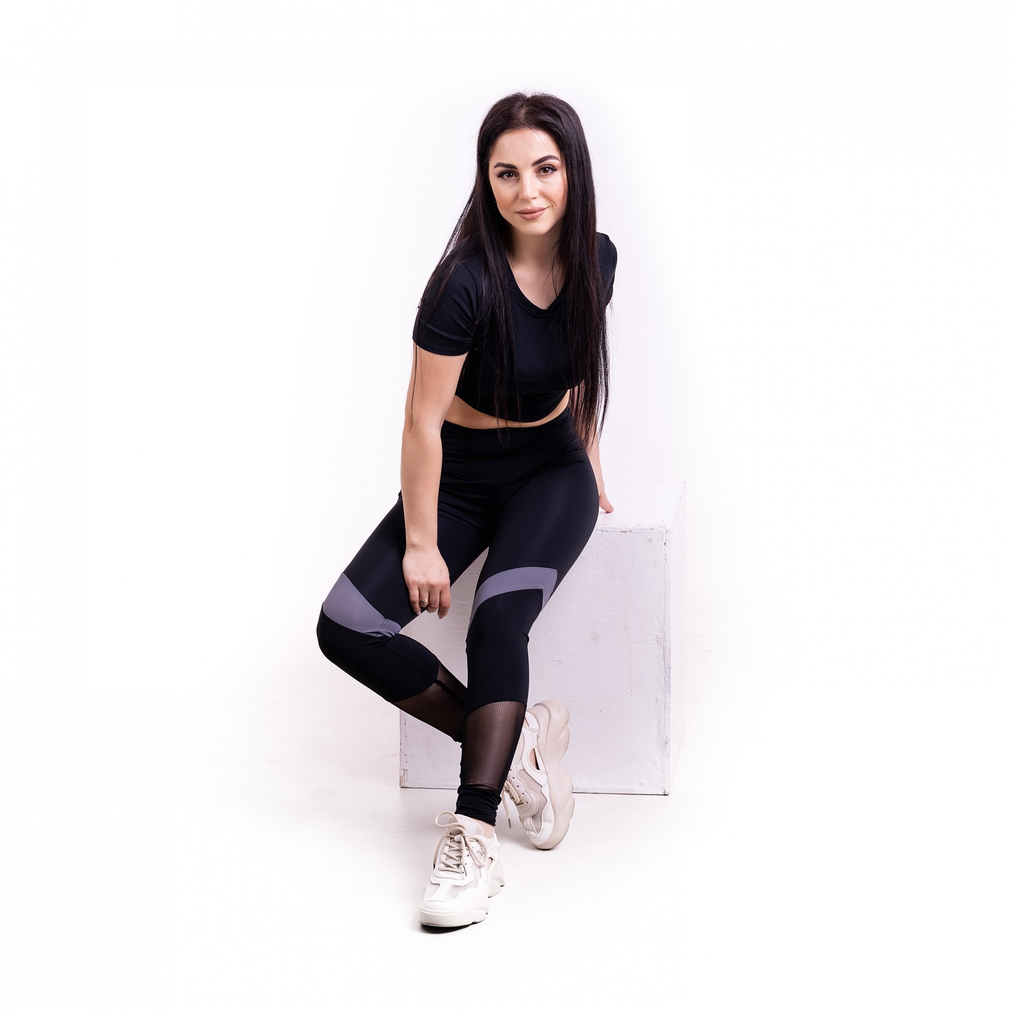 Комплект FitU спортивный женский Triangle Classic T-sh black черный, Комплект FitU спортивный женский Triangle Classic T-sh black черный M
Комплект FitU спортивный женский Triangle Classic T-sh black черный, Комплект FitU спортивный женский Triangle Classic T-sh black черный M