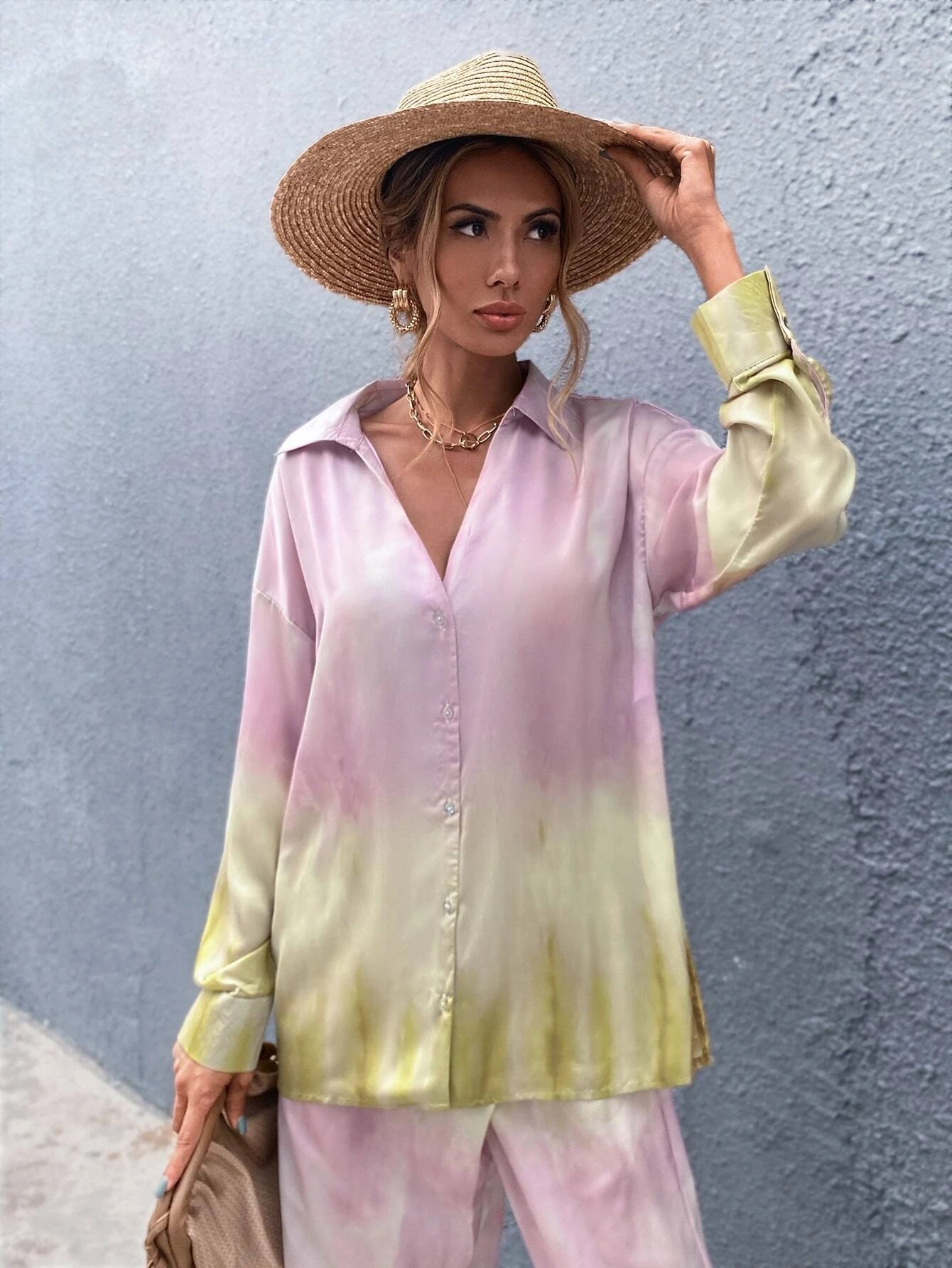 Рубашка женская с V-вырезом Gradient Berni Fashion () Розовый, Рубашка женская с V-вырезом Gradient Berni Fashion (S) Розовый
Рубашка женская с V-вырезом Gradient Berni Fashion () Розовый, Рубашка женская с V-вырезом Gradient Berni Fashion (S) Розовый