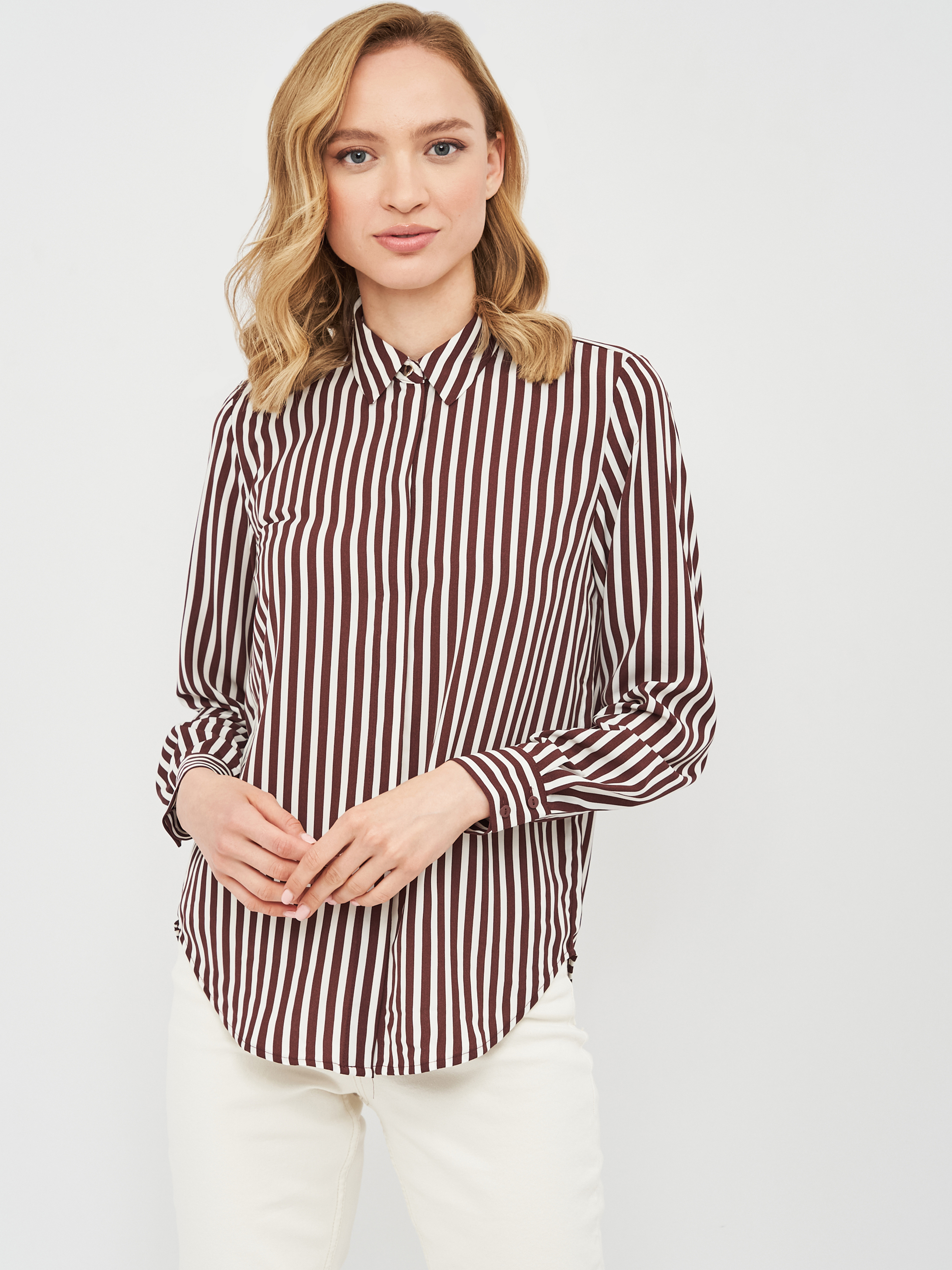 Блузка H&M 1804-6956320  Белая с бордовым, Блузка H&M 1804-6956320 38 Белая с бордовым 
Блузка H&M 1804-6956320  Белая с бордовым, Блузка H&M 1804-6956320 38 Белая с бордовым