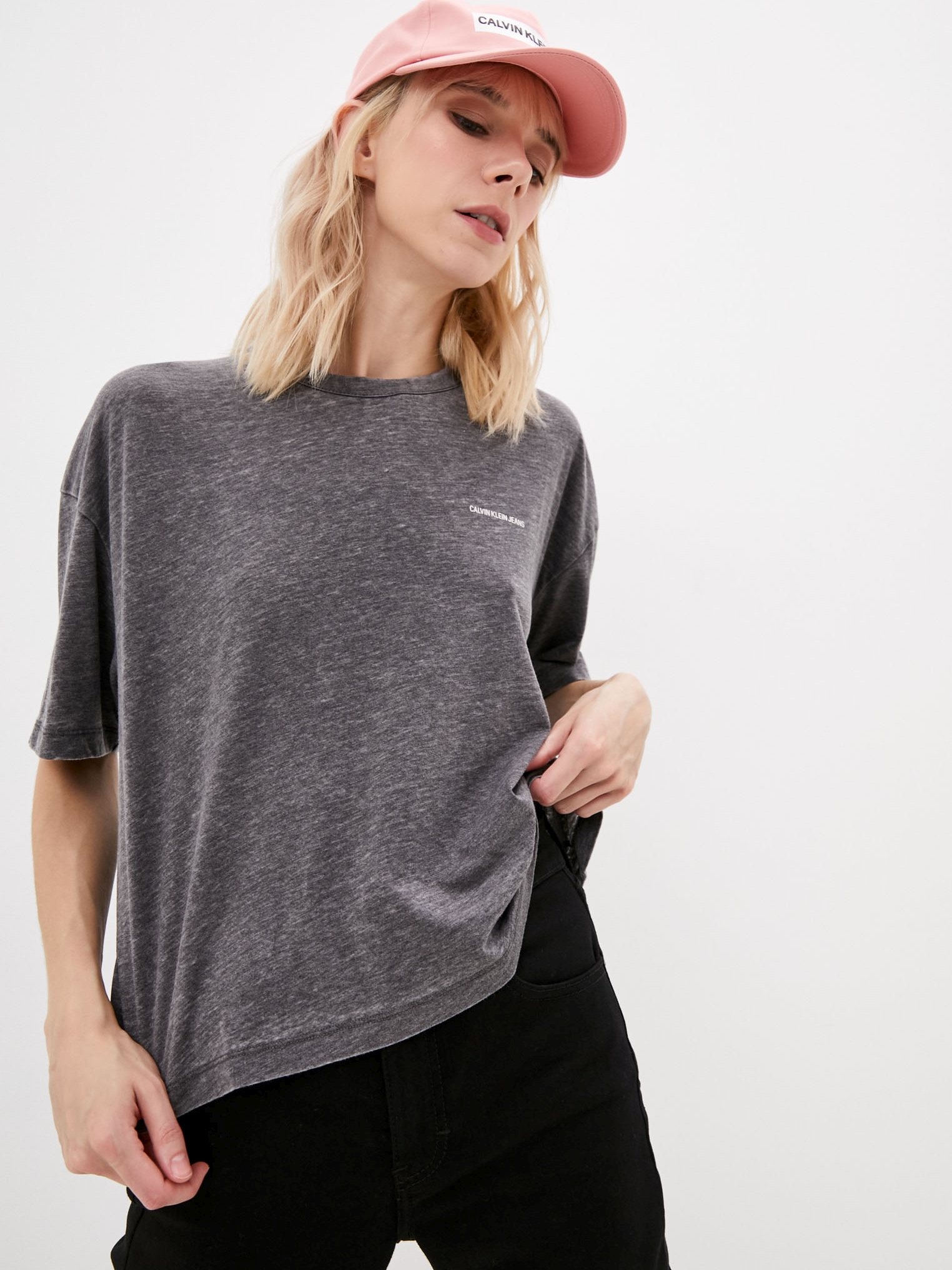 Футболка Calvin Klein Jeans Burn Out Oversized Tee J20J216283-BEH Черная, Футболка Calvin Klein Jeans Burn Out Oversized Tee J20J216283-BEH S Черная
Футболка Calvin Klein Jeans Burn Out Oversized Tee J20J216283-BEH Черная, Футболка Calvin Klein Jeans Burn Out Oversized Tee J20J216283-BEH S Черная