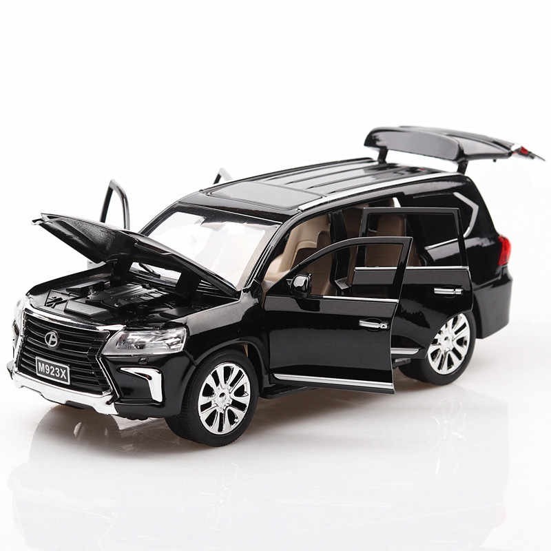 Машинка коллекционная Lexus LX570 AutoExpert металлическая модель в масштабе 1:24 черная
Машинка коллекционная Lexus LX570 AutoExpert металлическая модель в масштабе 1:24 черная