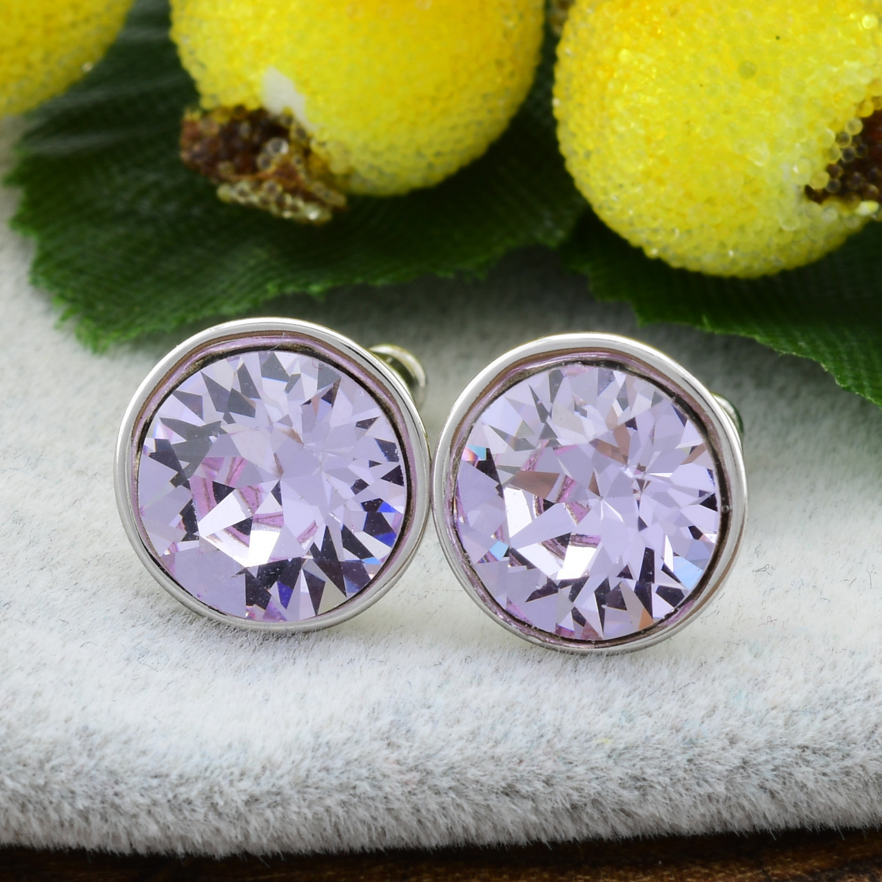 Серьги Xuping с кристаллами Swarovski 97320 размер 10х10 мм цвет сиреневый позолота Белое Золото
Серьги Xuping с кристаллами Swarovski 97320 размер 10х10 мм цвет сиреневый позолота Белое Золото